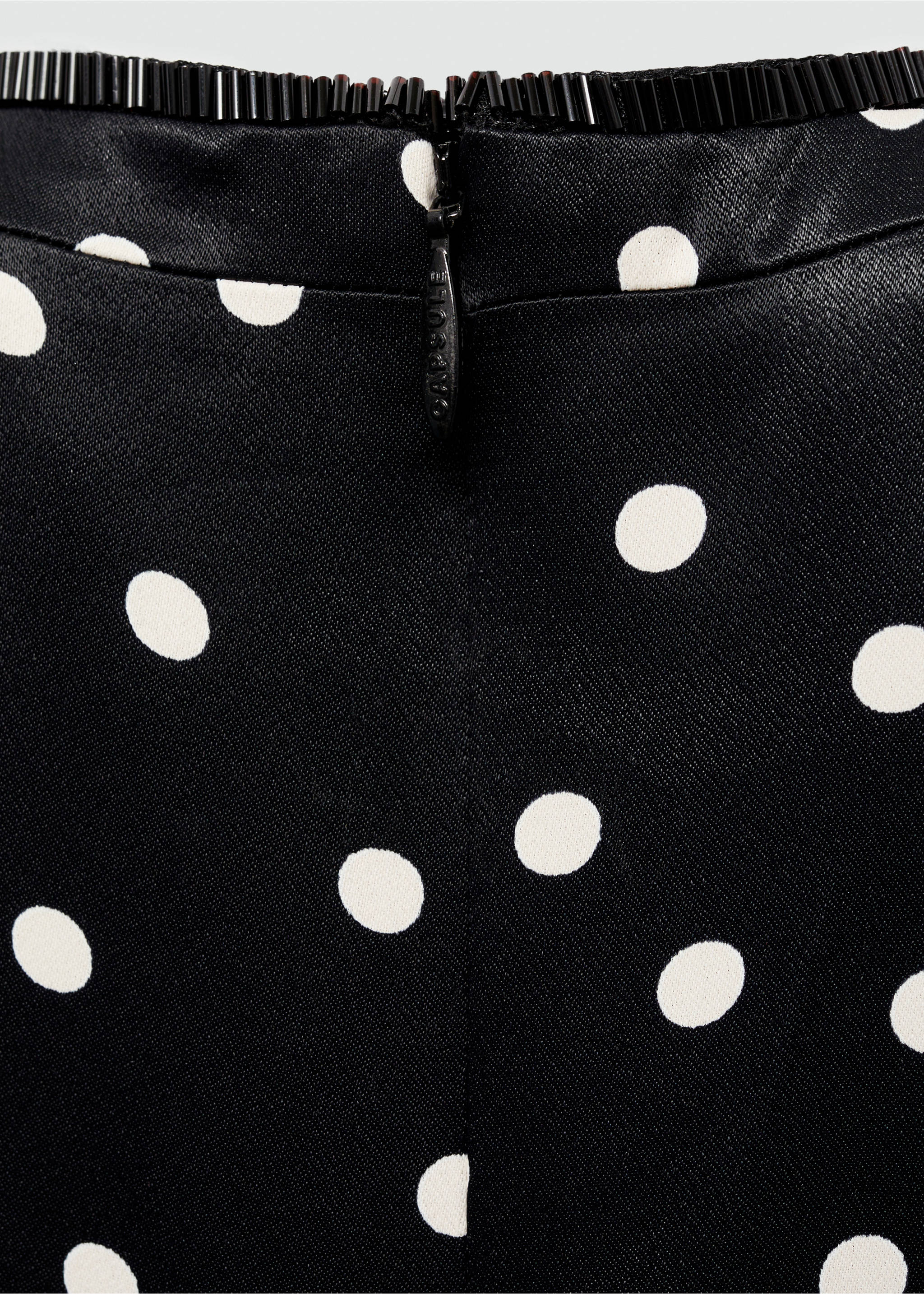 Robe pois détail ouvertures - Détail de l'article 0, Noir. Ref: 67009260-00.