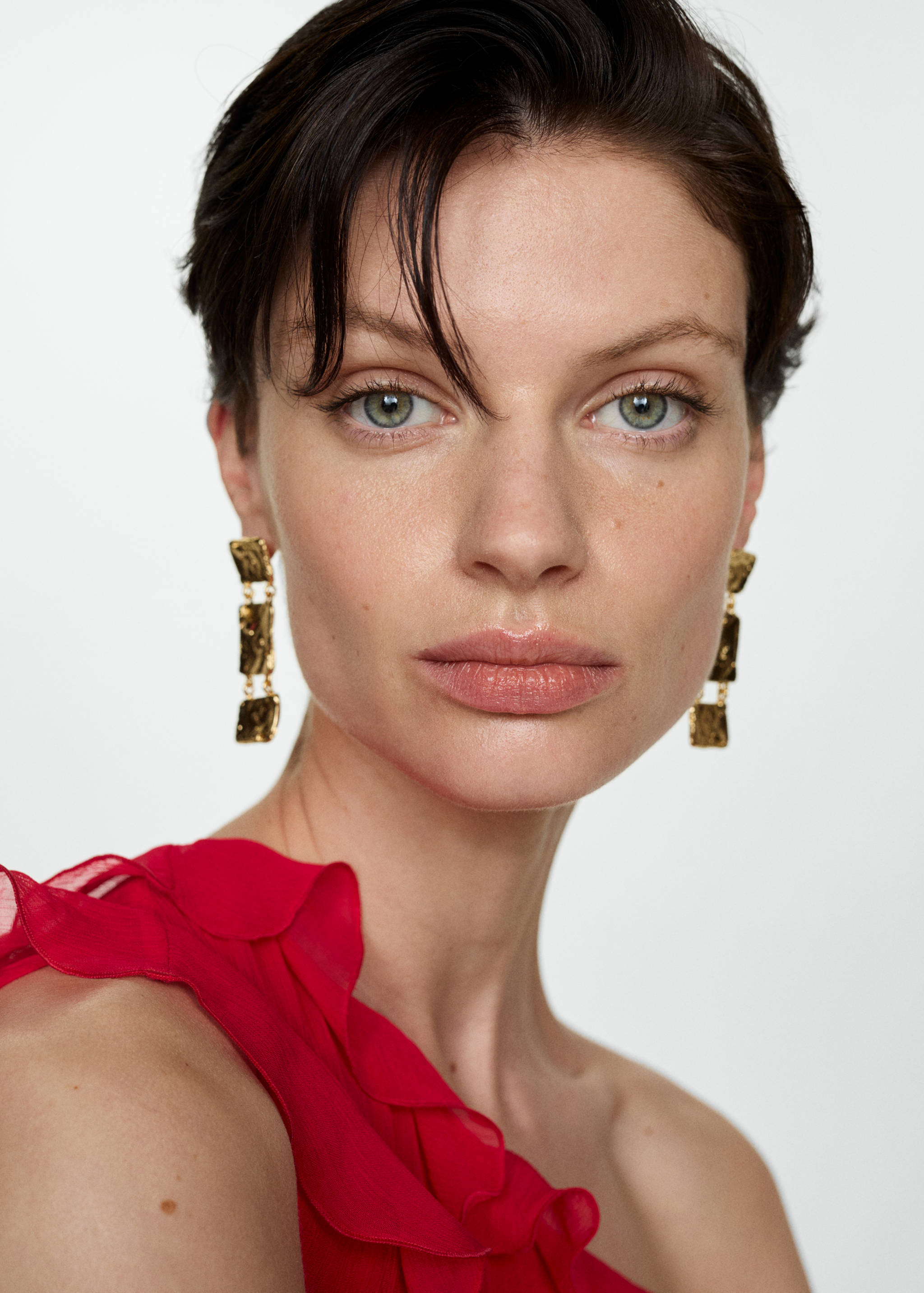 Asymmetric ruffled dress - Details of the article 1