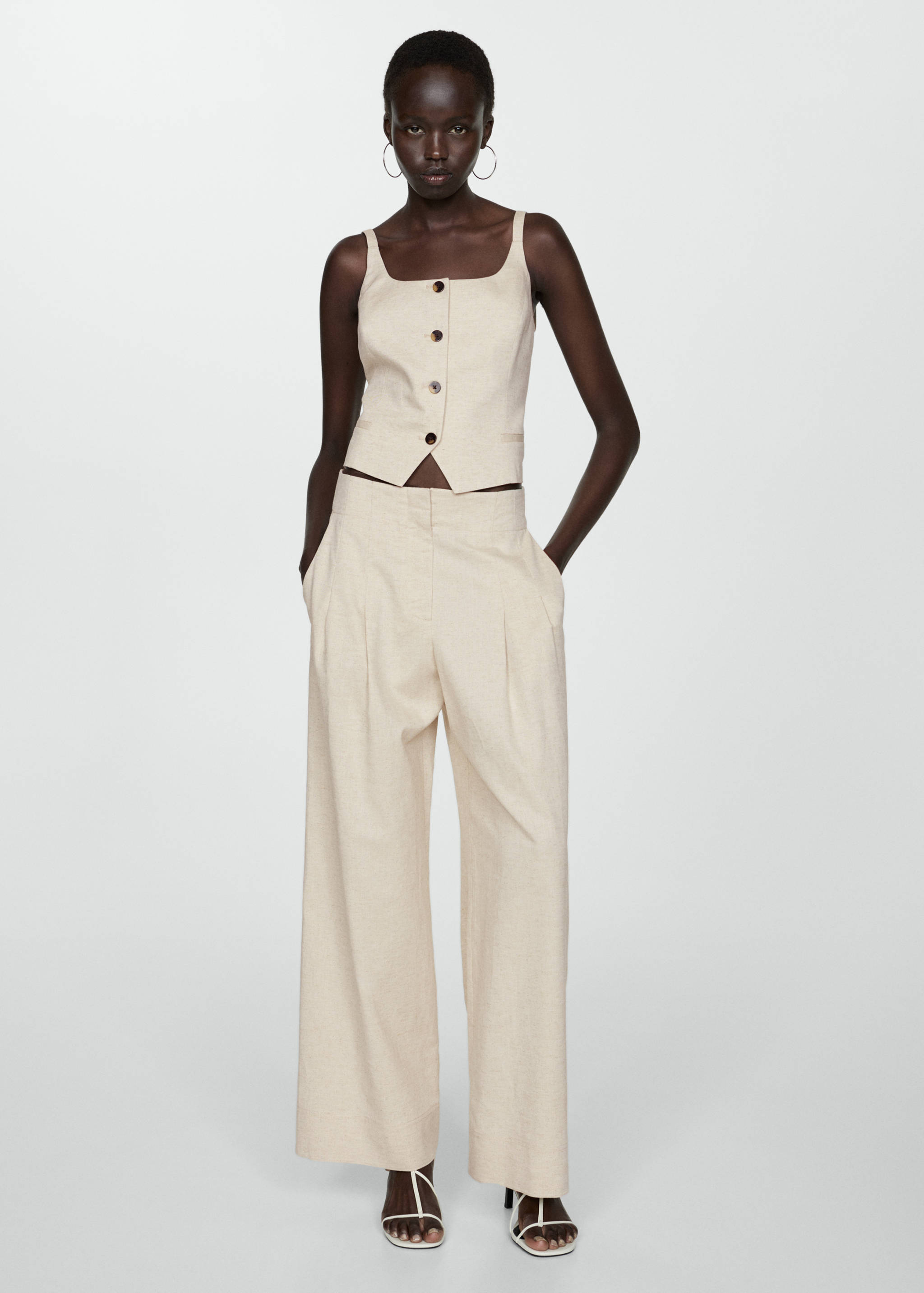 Wide leg pleated trousers - General plane