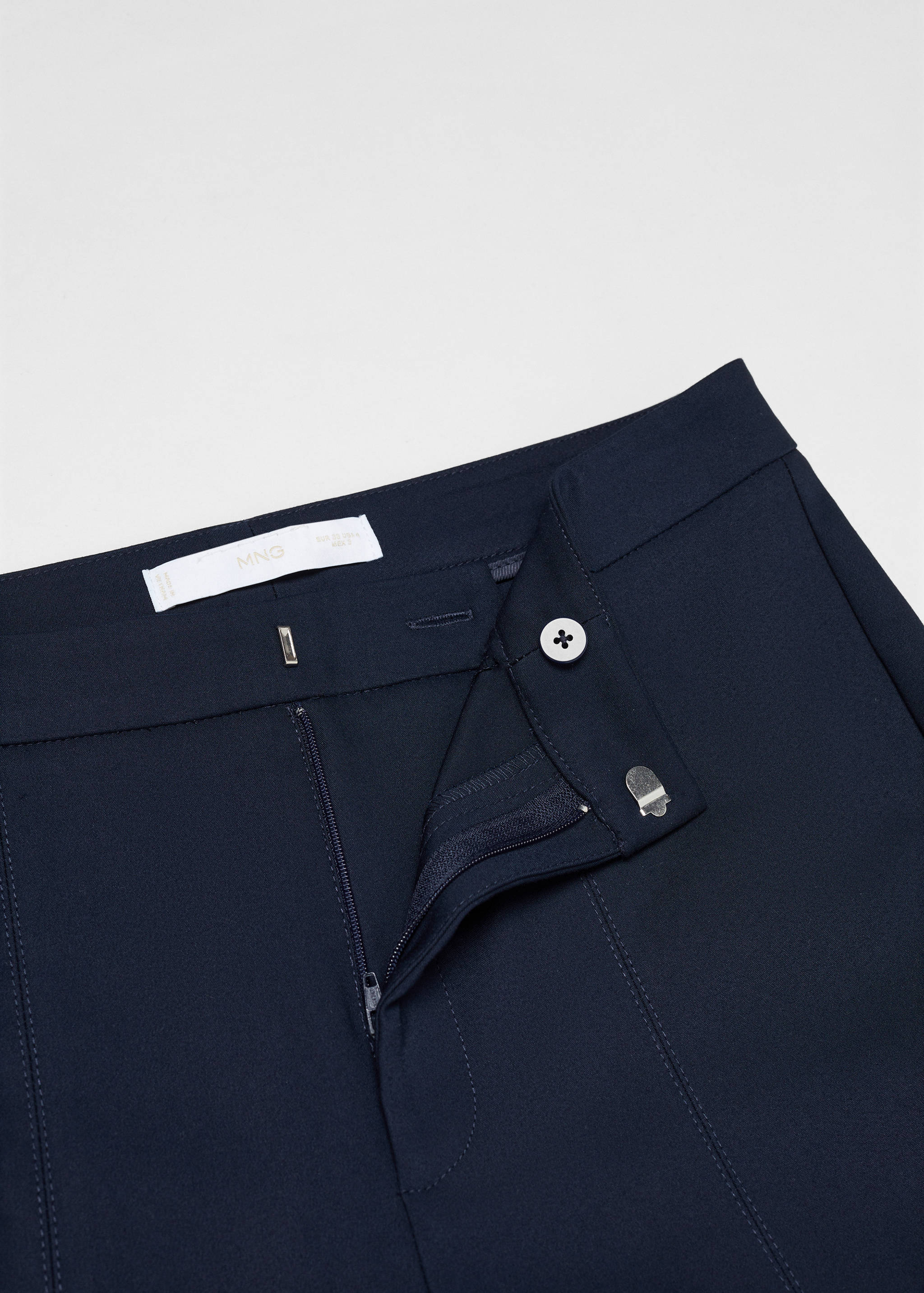 Crop skinny trousers - Details of the article 8