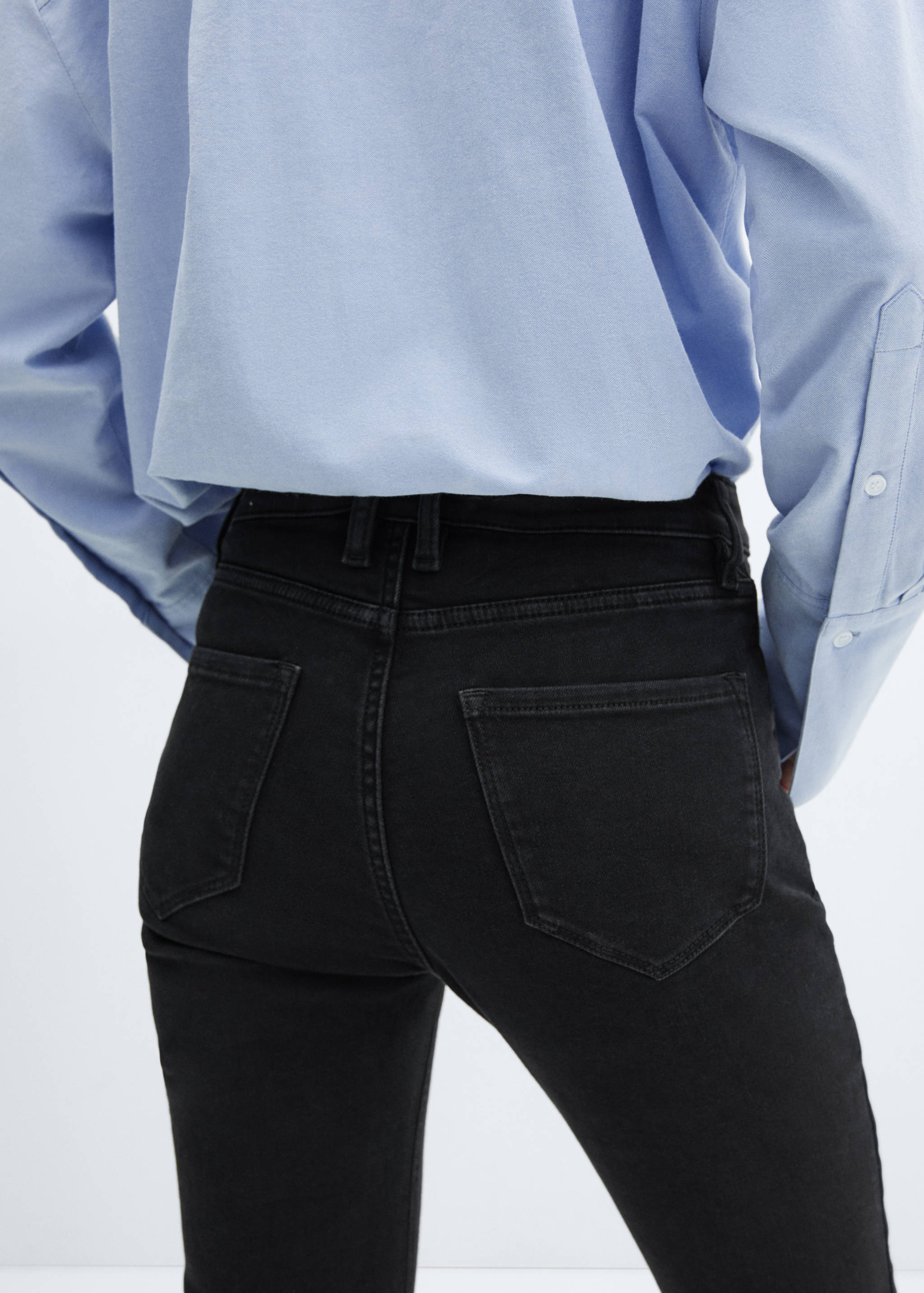 Skinny cropped jeans - Details of the article 4