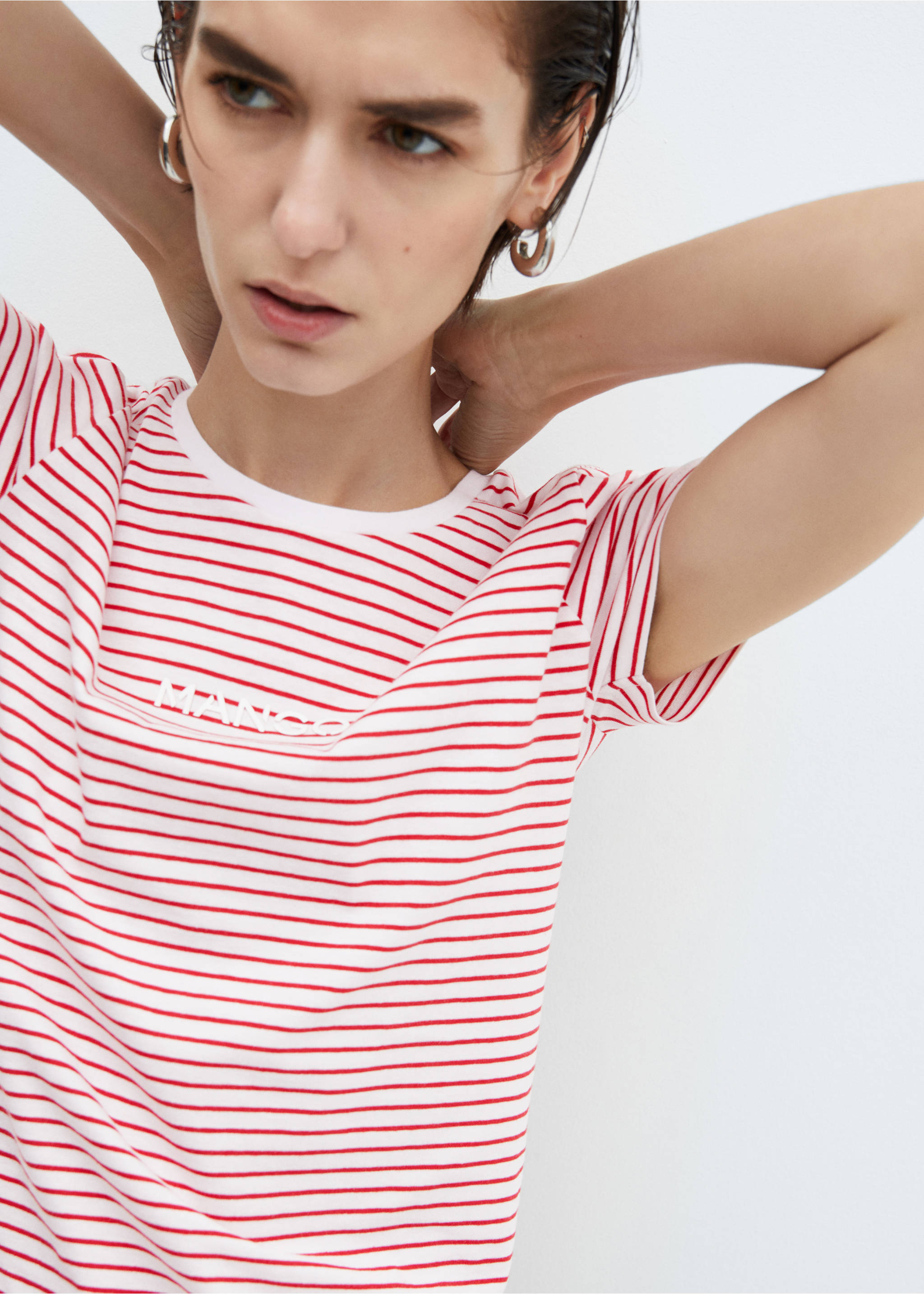 T-shirt rayures logo - Détail de l'article 1, Rouge. Ref: 67010425-00.