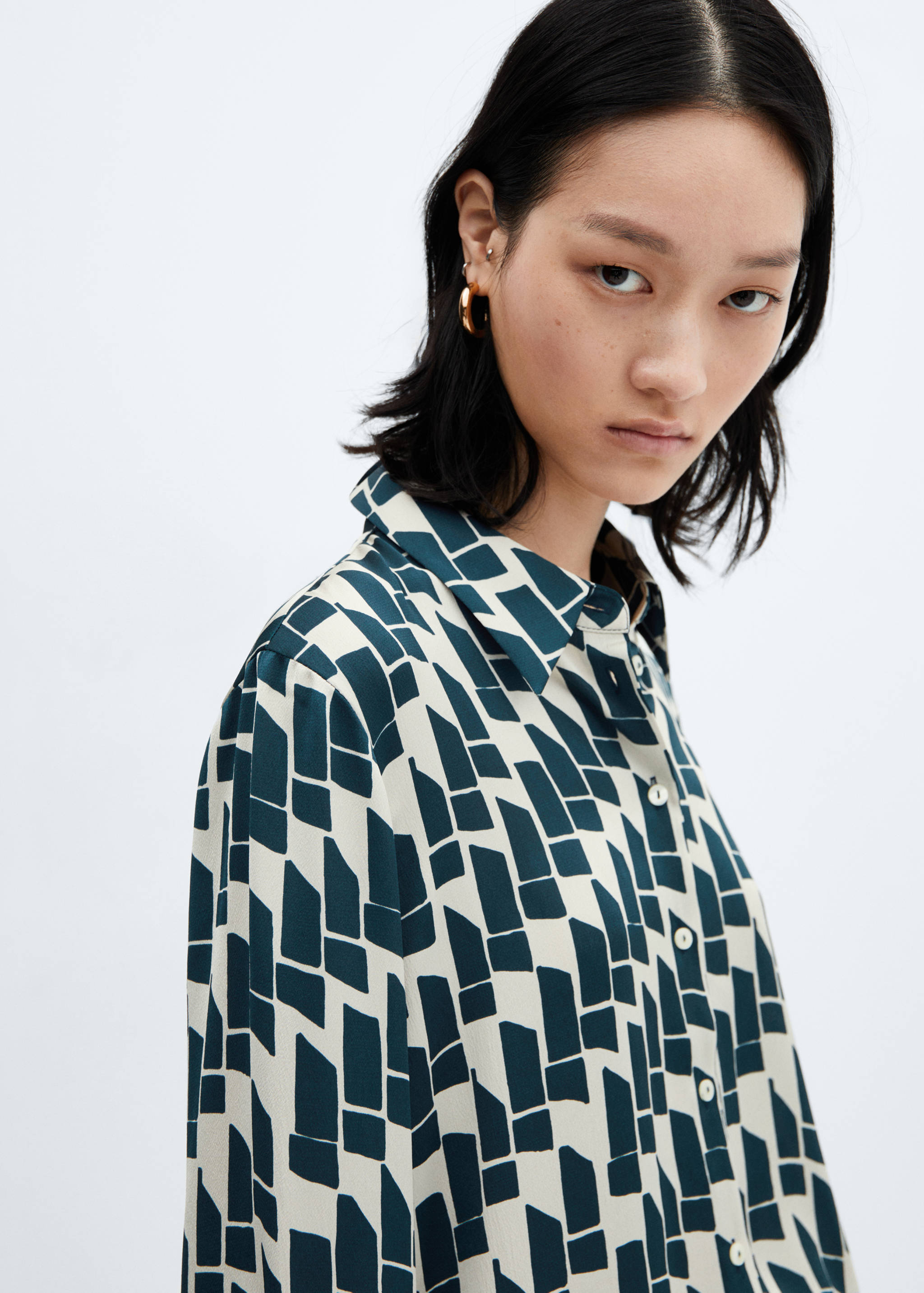 Chemise fluide satinée - Détail de l'article 1