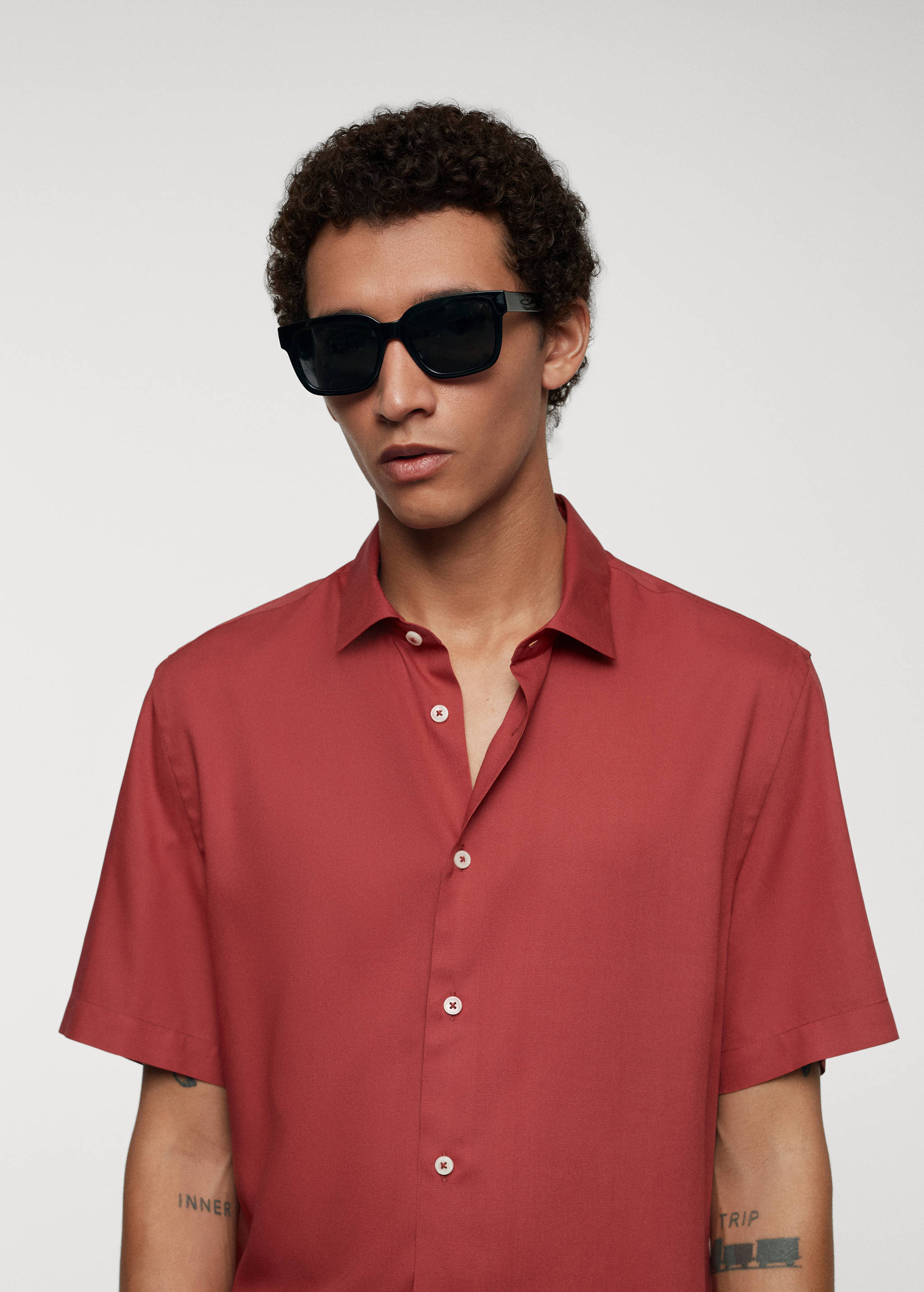 Chemise classic-fit manches courtes - Détail de l'article 1
