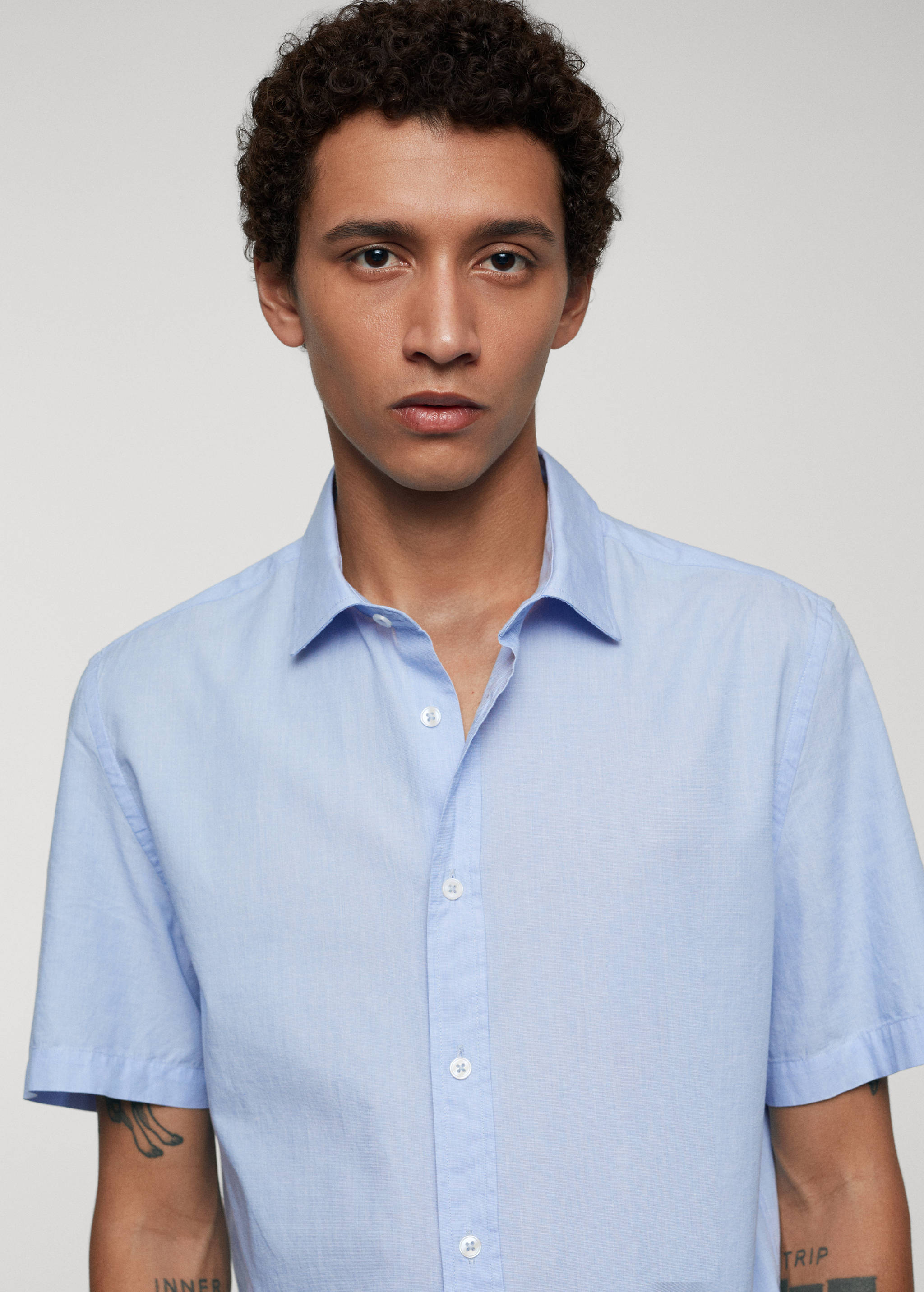 Regular-fit 100% cotton shirt - Details of the article 1