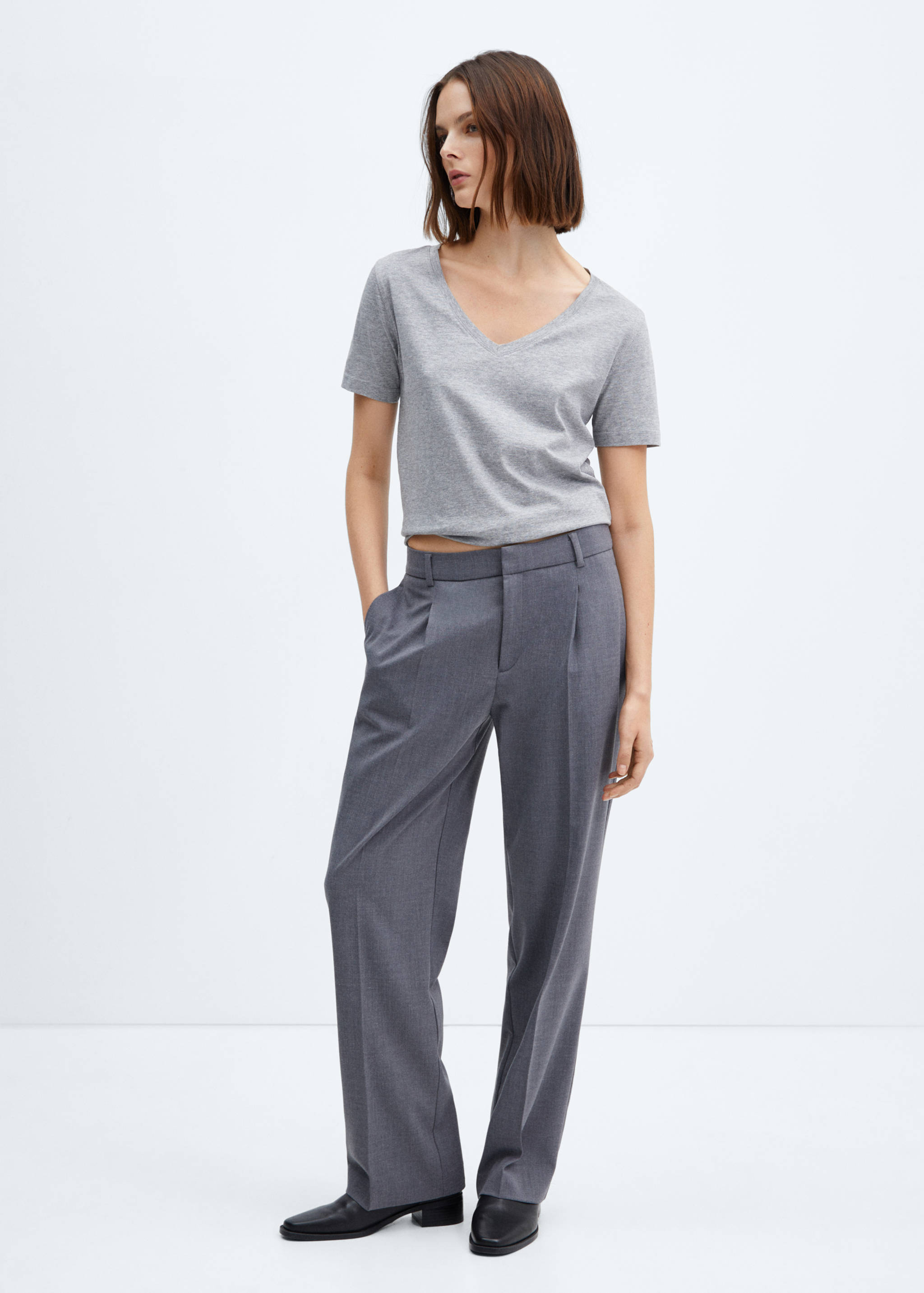 V-neck cotton T-shirt - General plane