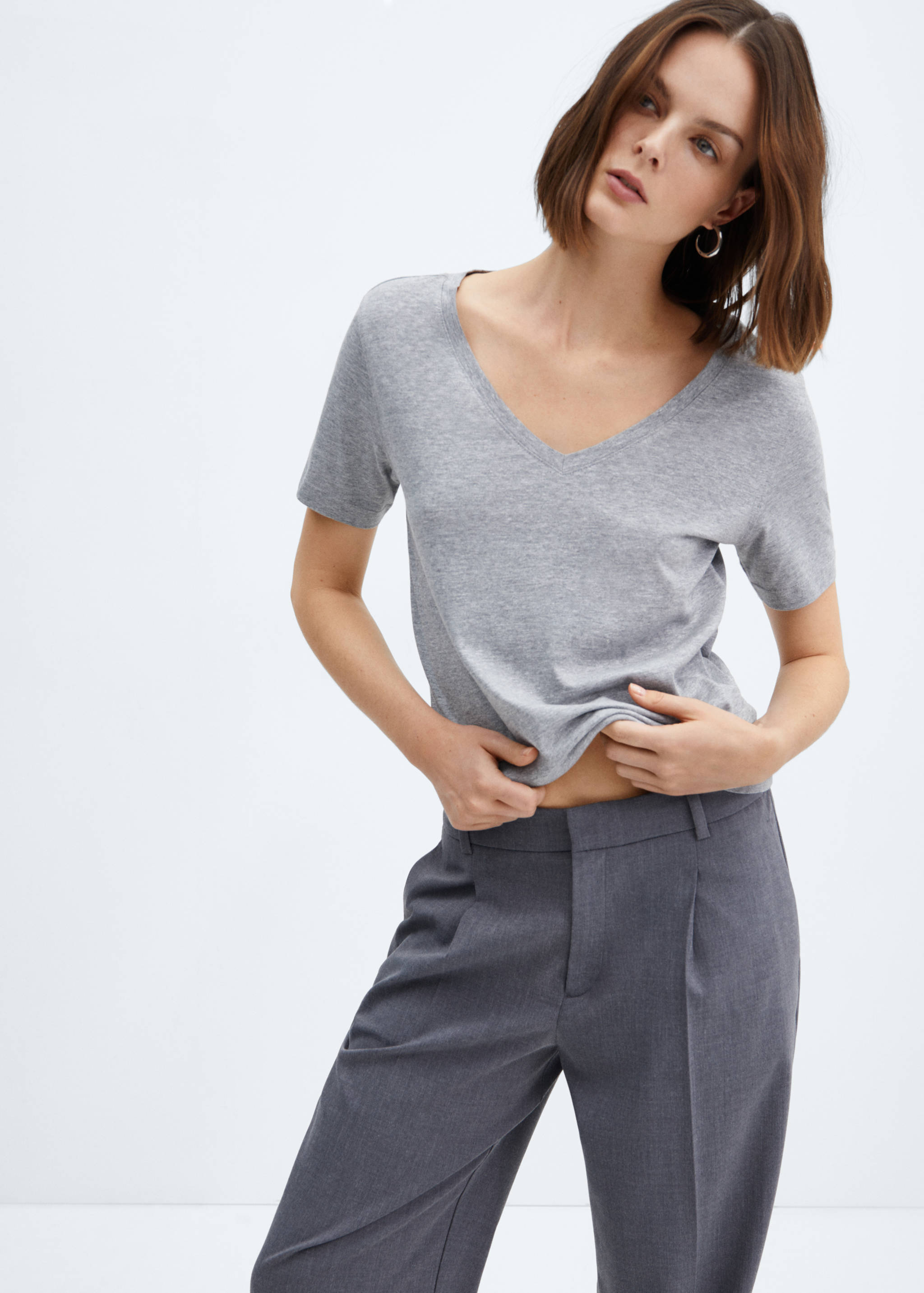 V-neck cotton T-shirt - Medium plane