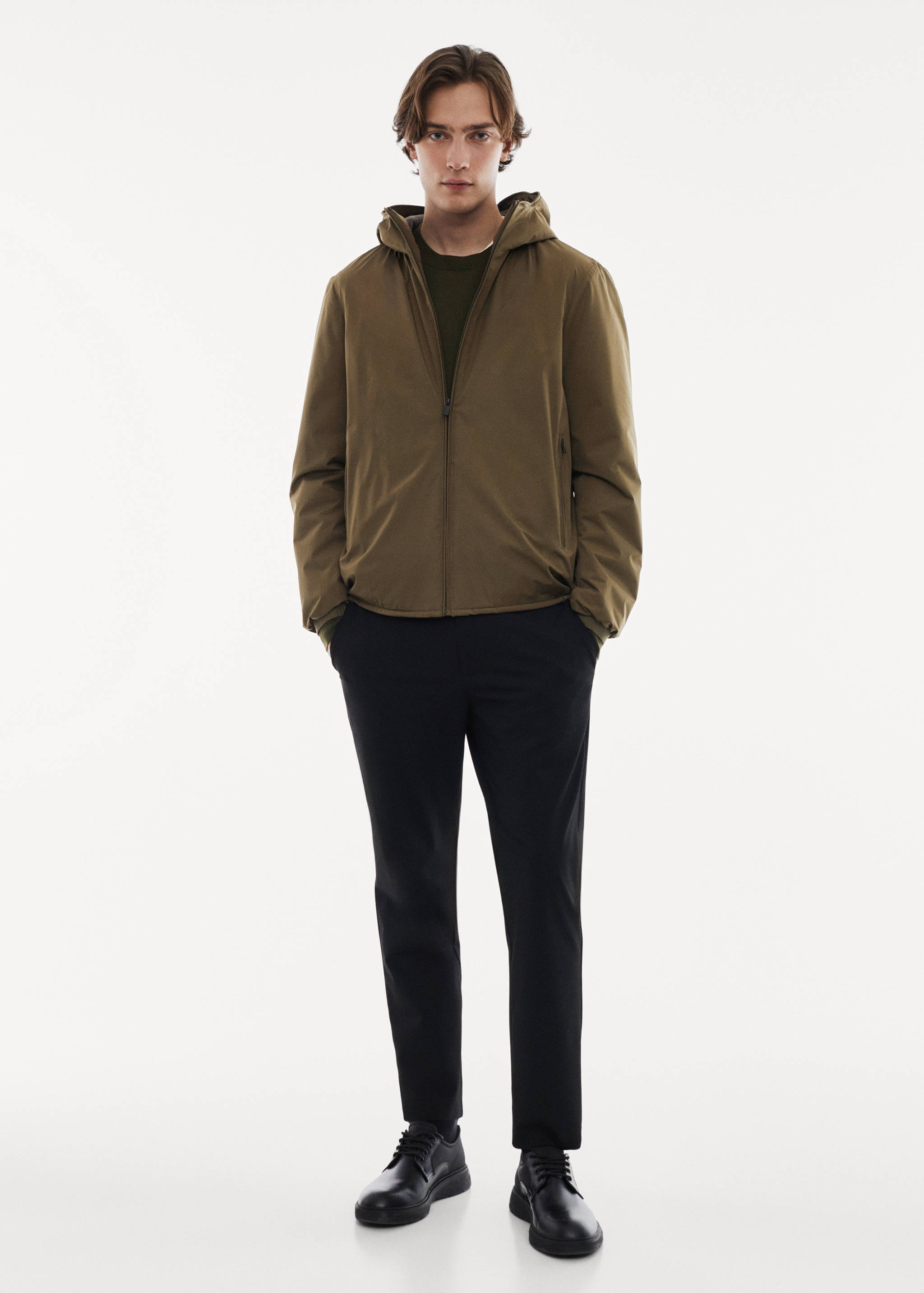 Water-repellent hooded quilted jacket - General plane