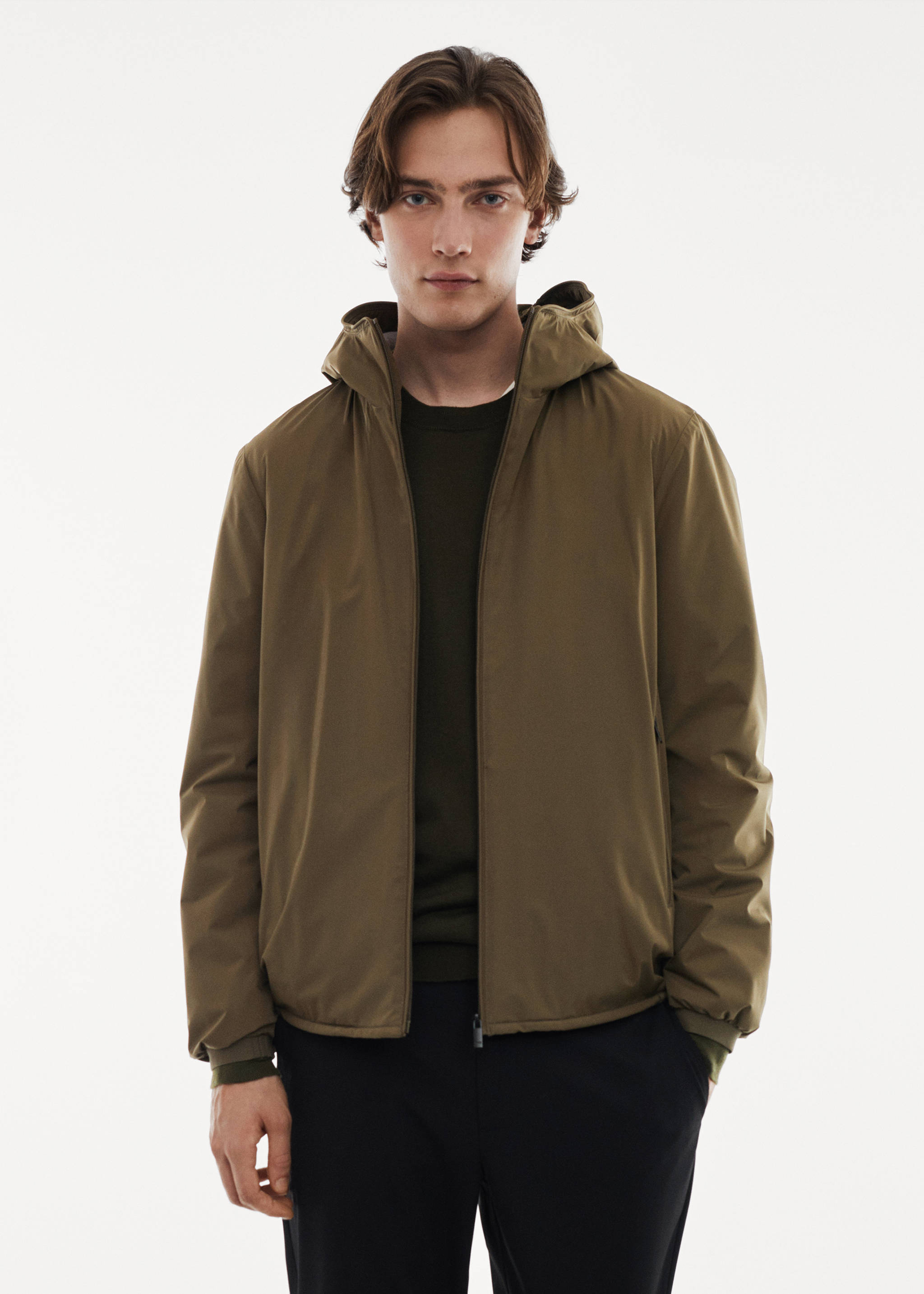 Water-repellent hooded quilted jacket - Medium plane