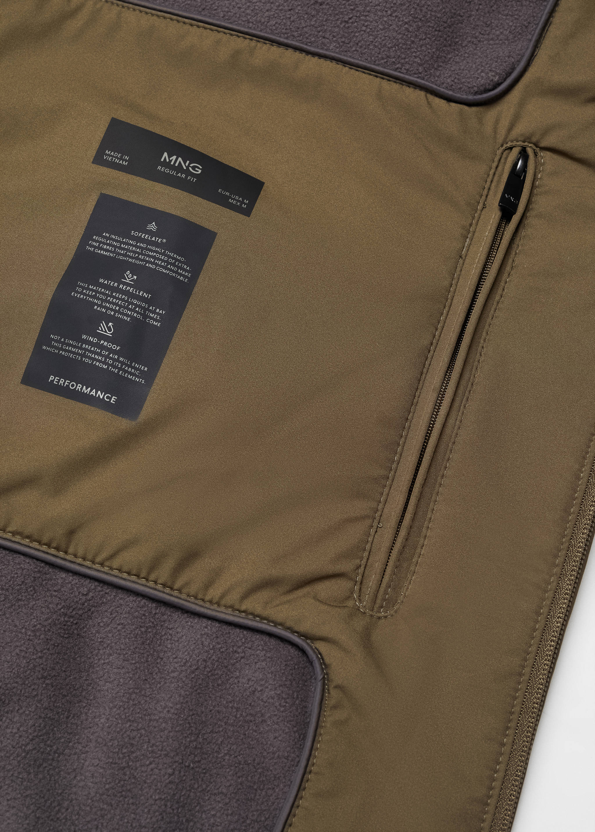 Water-repellent hooded quilted jacket - Details of the article 8