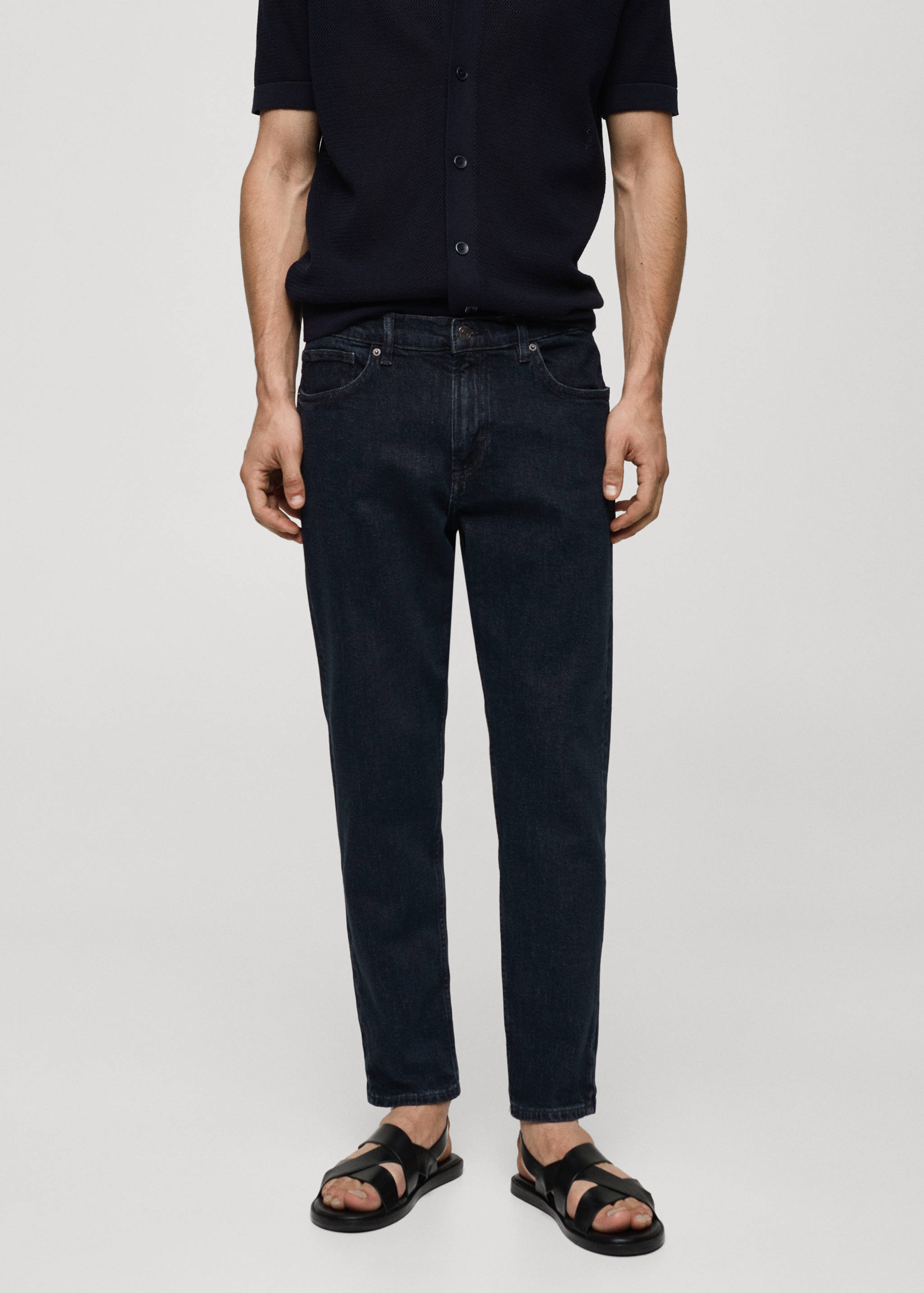 Jean tapered-fit - Plan moyen