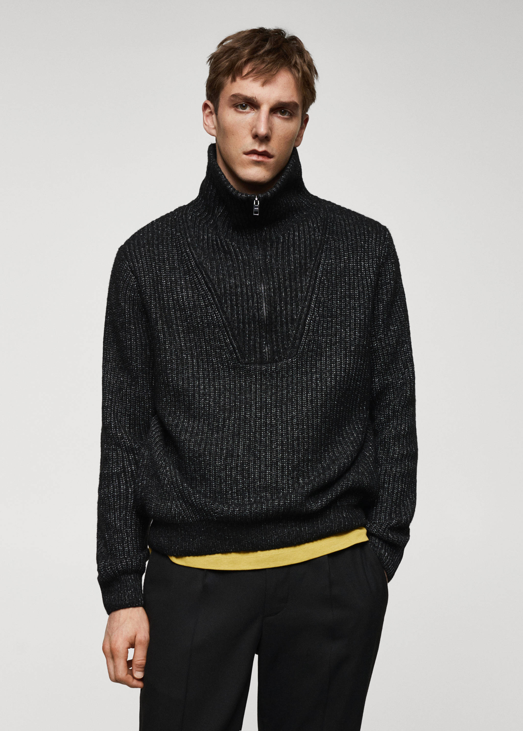 Pull-over laine col montant zippé - Plan moyen