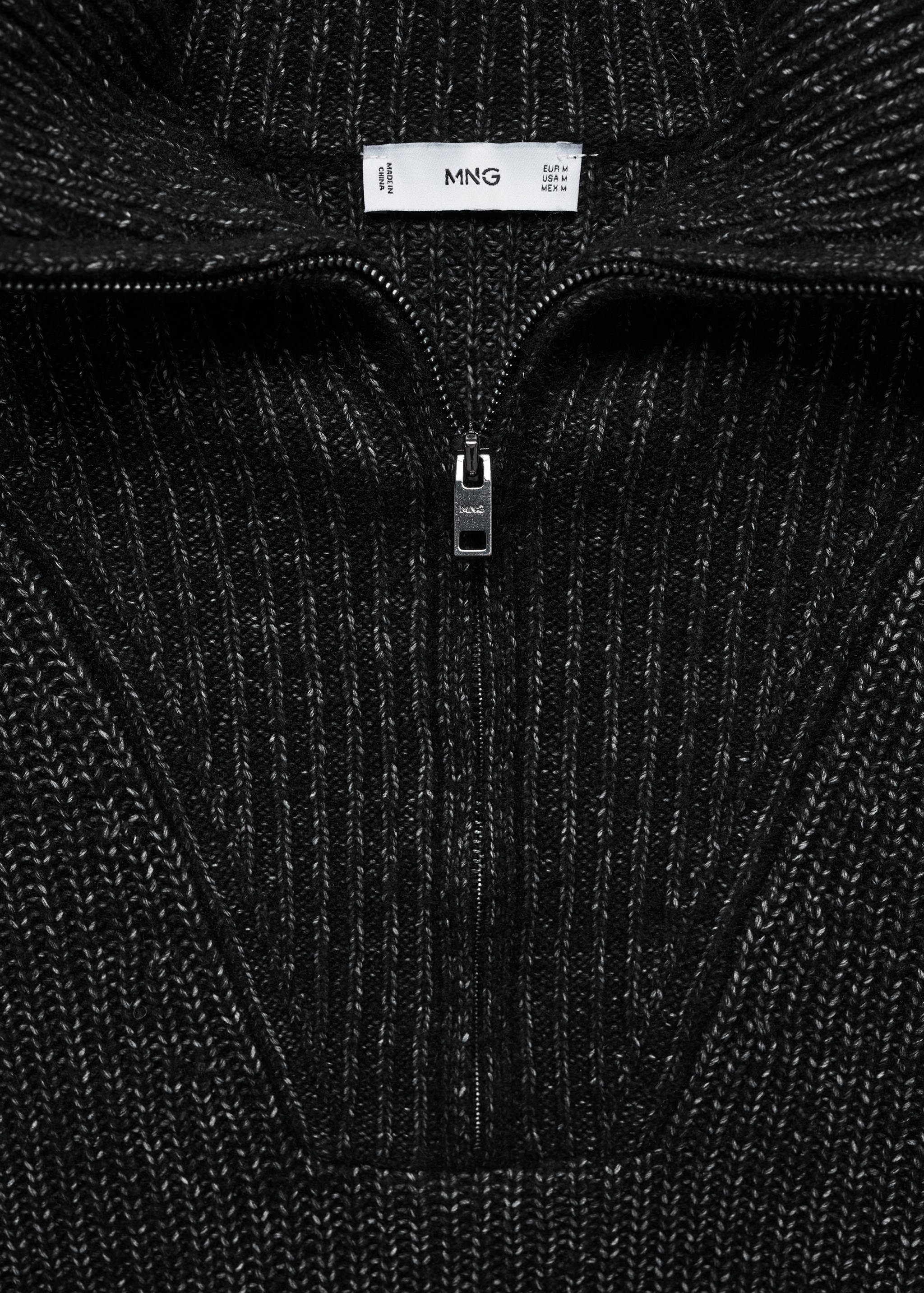 Pull-over laine col montant zippé - Détail de l'article 8