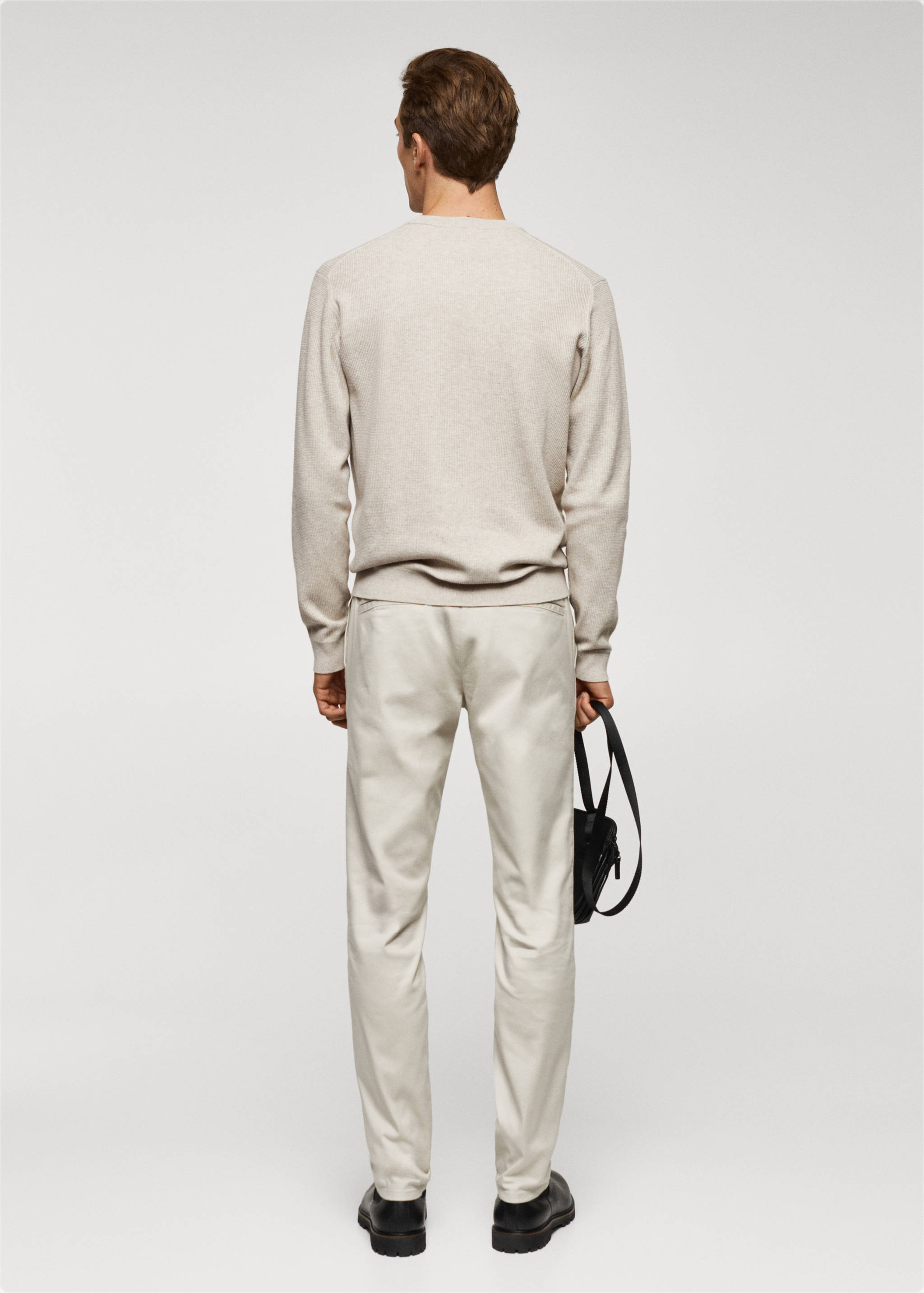 كنزة قطنية منتظمة - الجهة الخلفية للمنتج