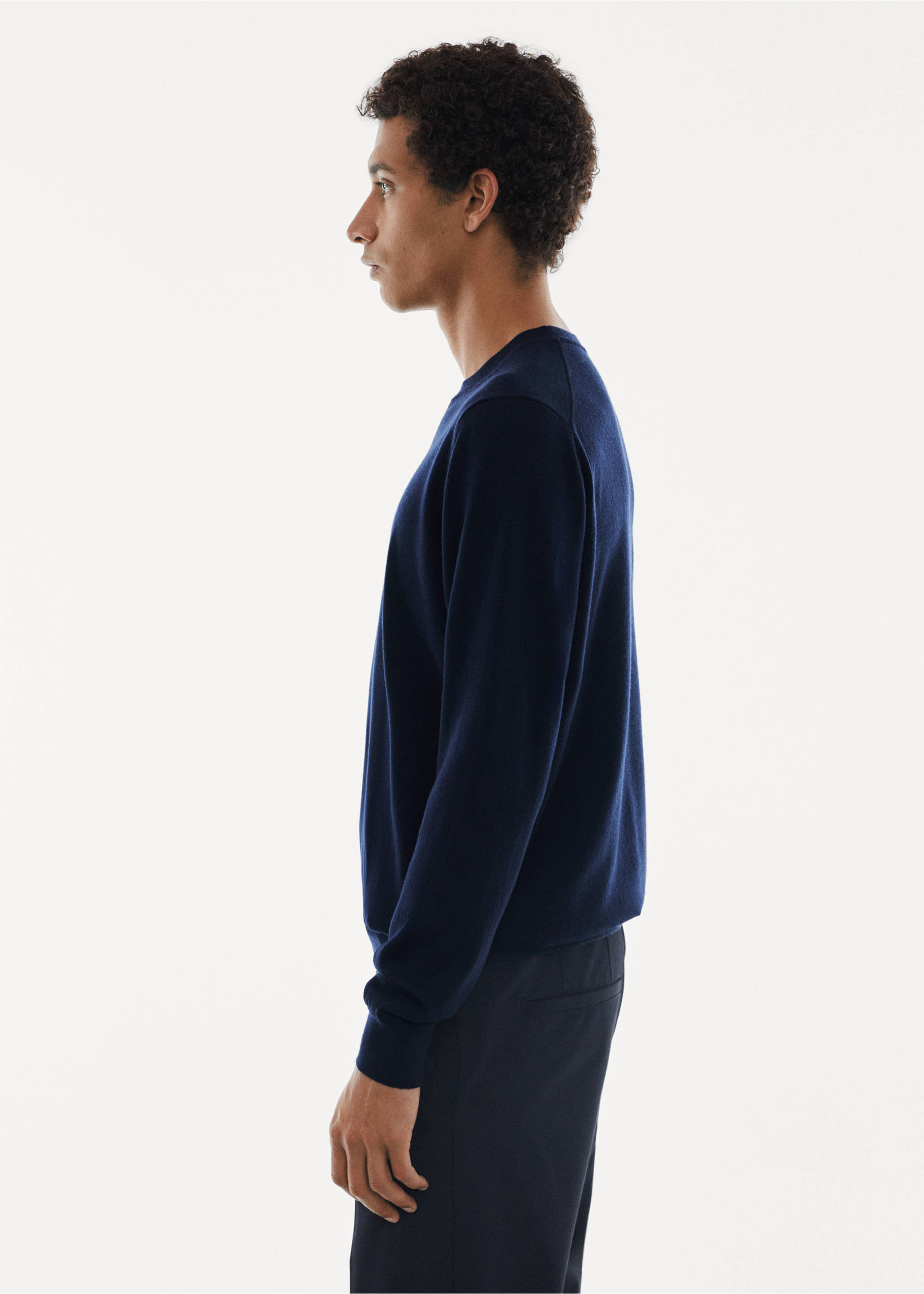 Pull laine mérinos lavable - Détail de l'article 2, Bleu marine. Ref: 67010657-00.