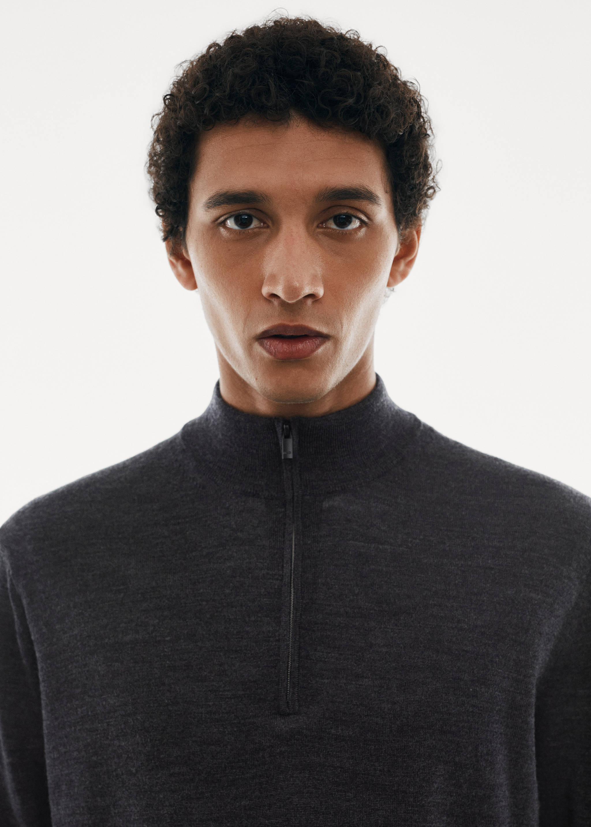 100% merino wool sweater with zip-neck - Details of the article 1