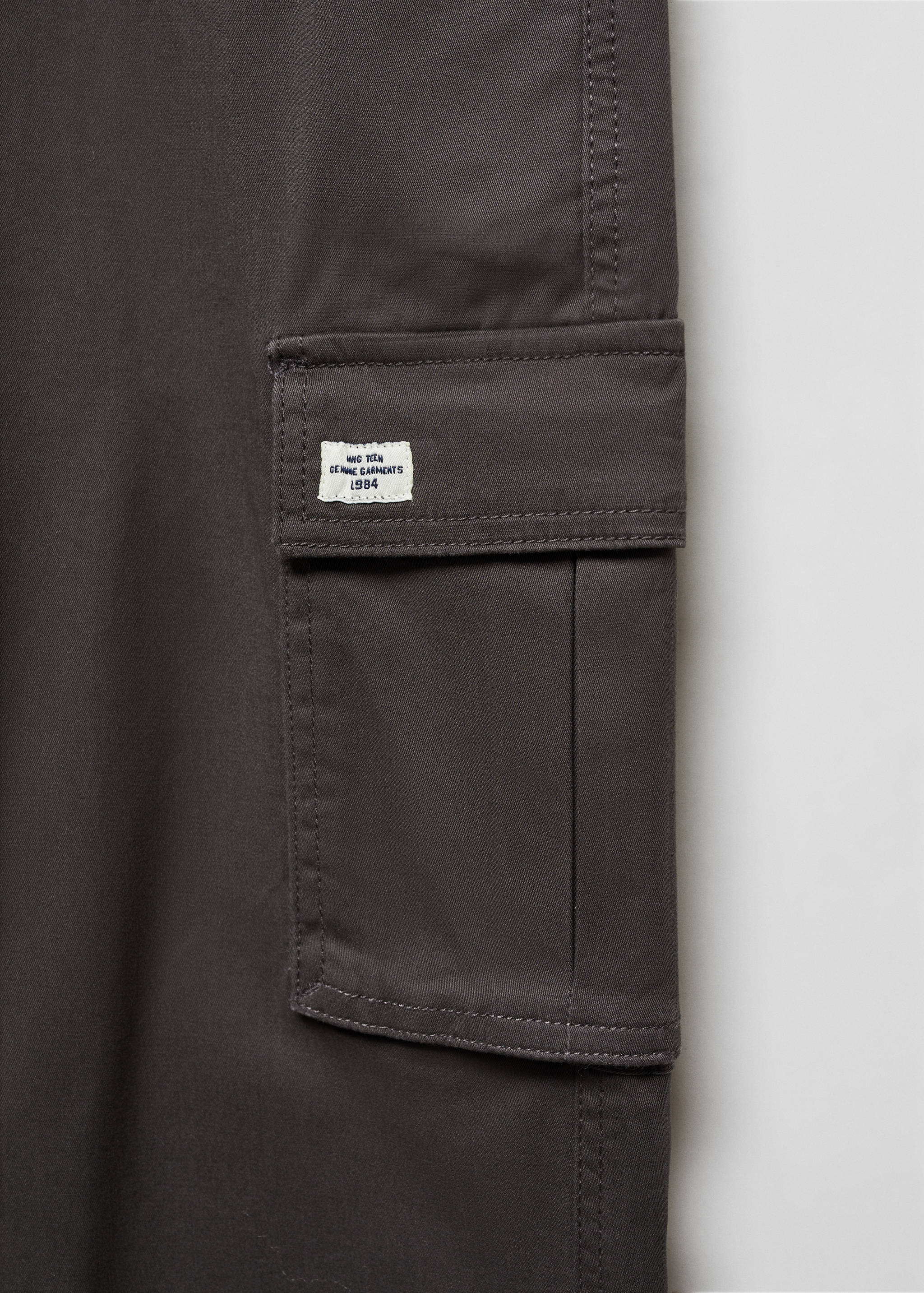 Cotton cargo trousers - Details of the article 8