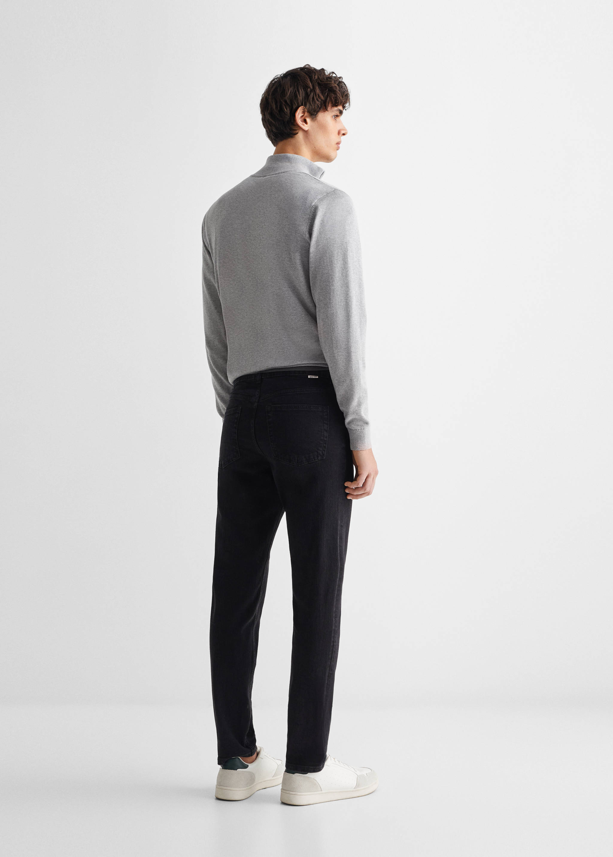 Slim-fit jeans - Reverse of the article