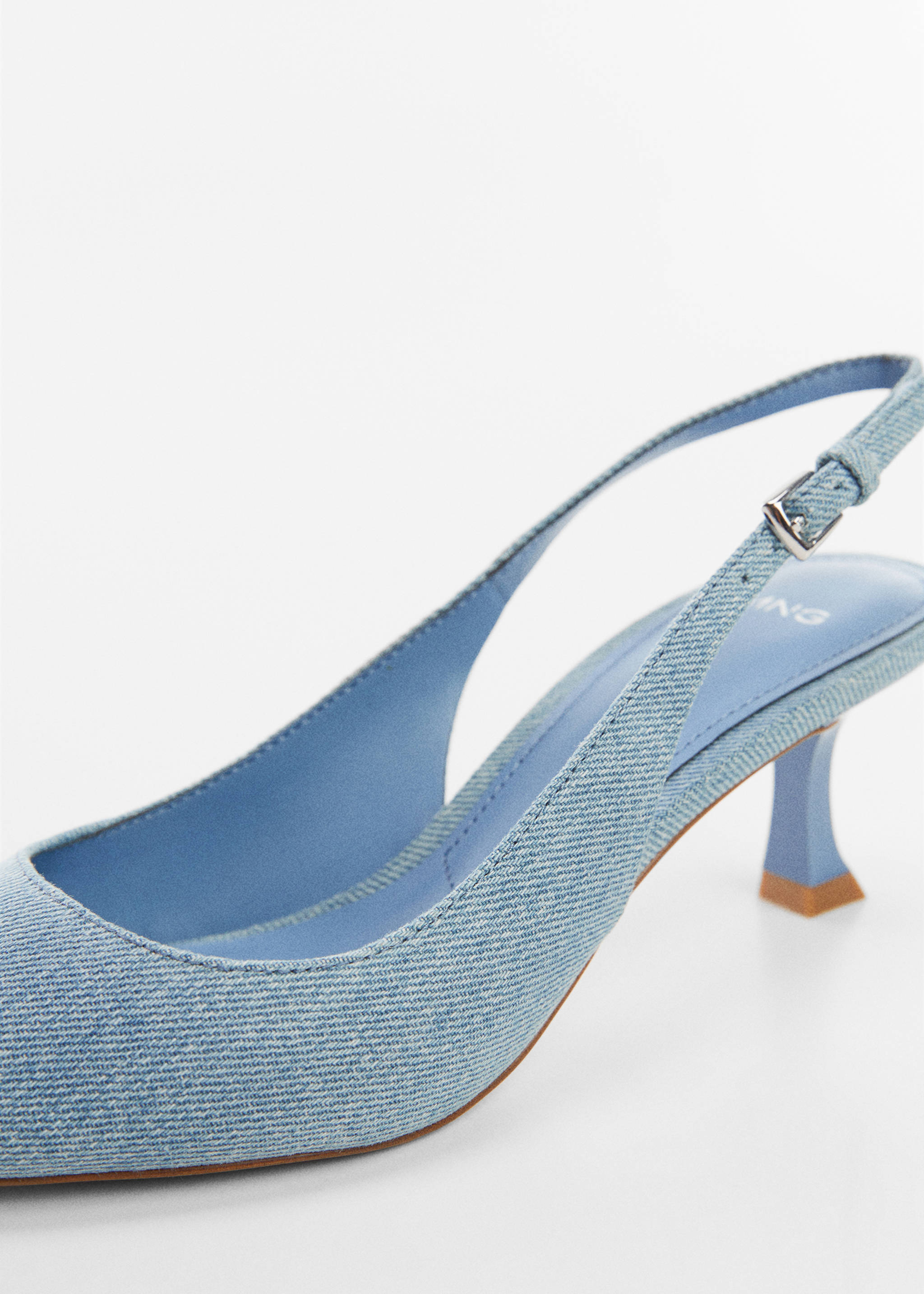 High-heeled denim shoes - Details of the article 2