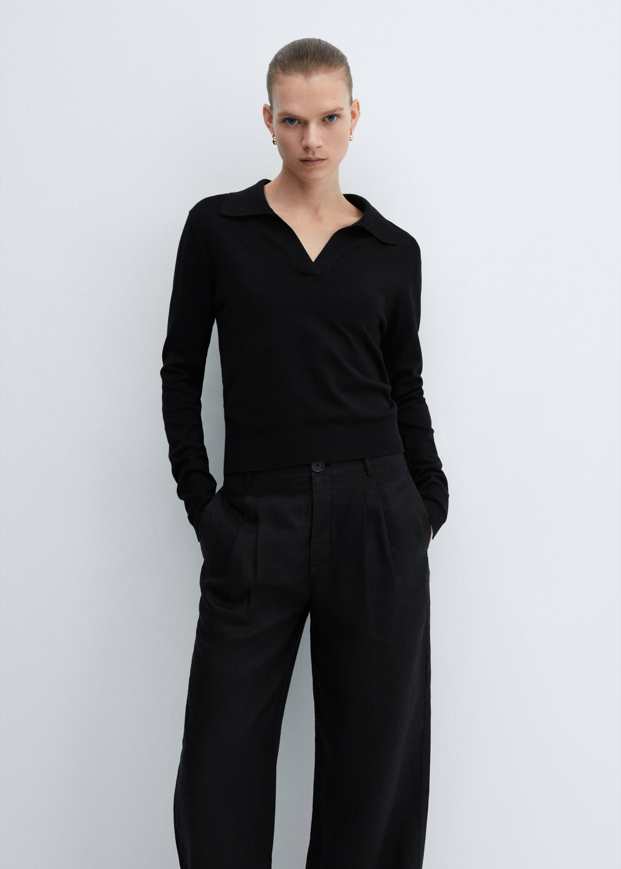 Knitted polo-neck sweater - Medium plane