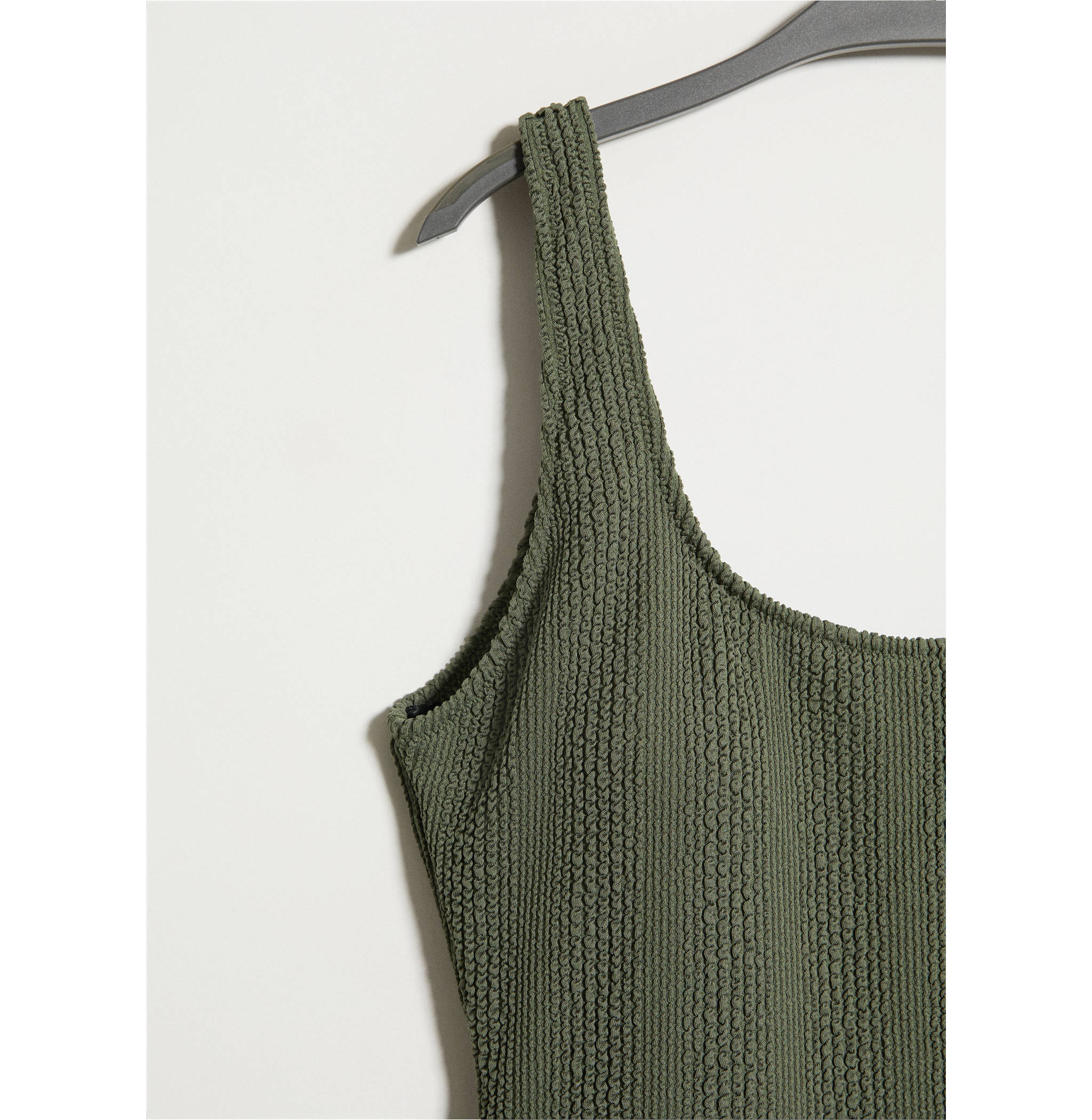 Textured swimsuit - Details of the article 8