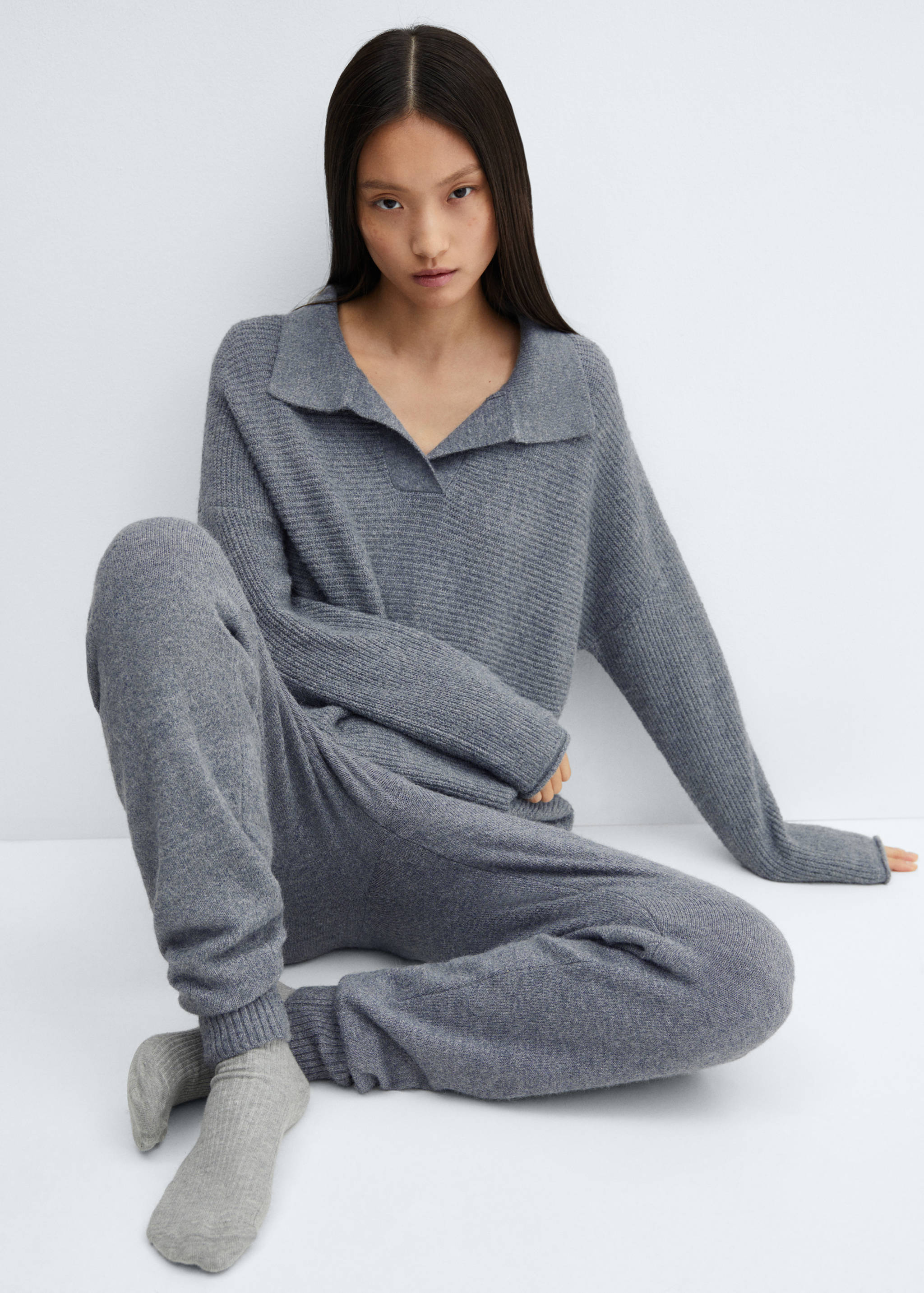 Oversized knitted sweater - Details of the article 2