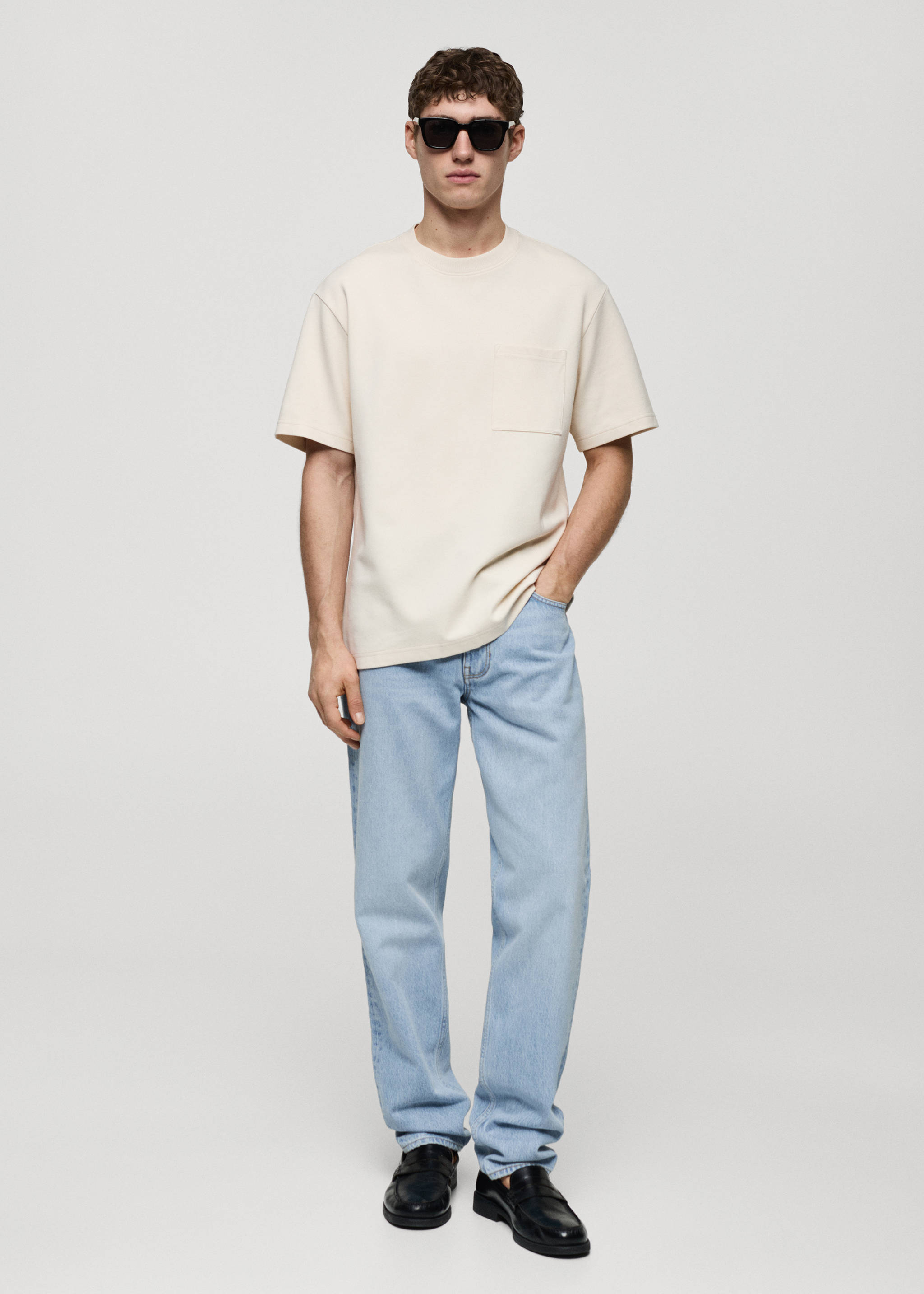 Straight-fit jeans met gewassen effect - Overzichtstekening