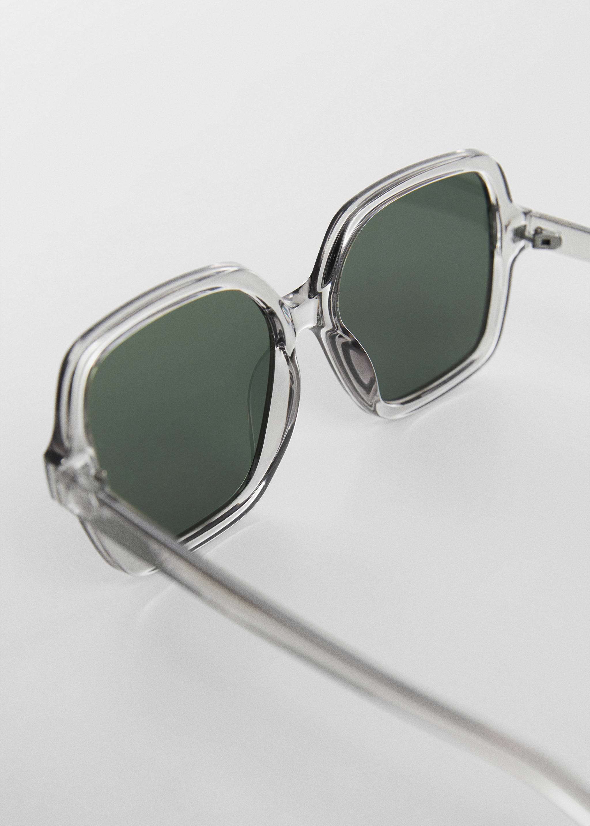 Square sunglasses - Details of the article 1