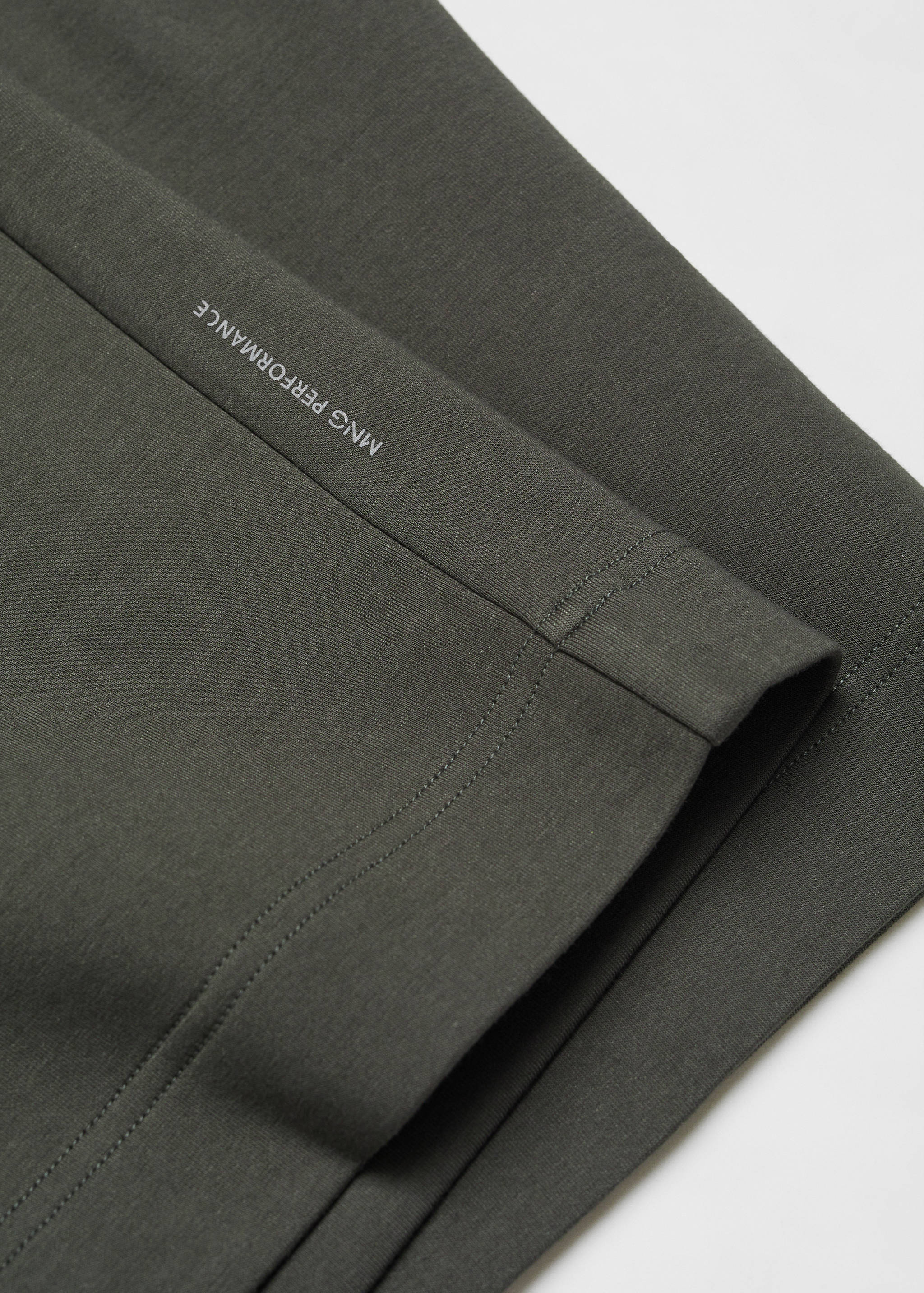 Sweat-shirt manches courtes capuche - Détail de l'article 8