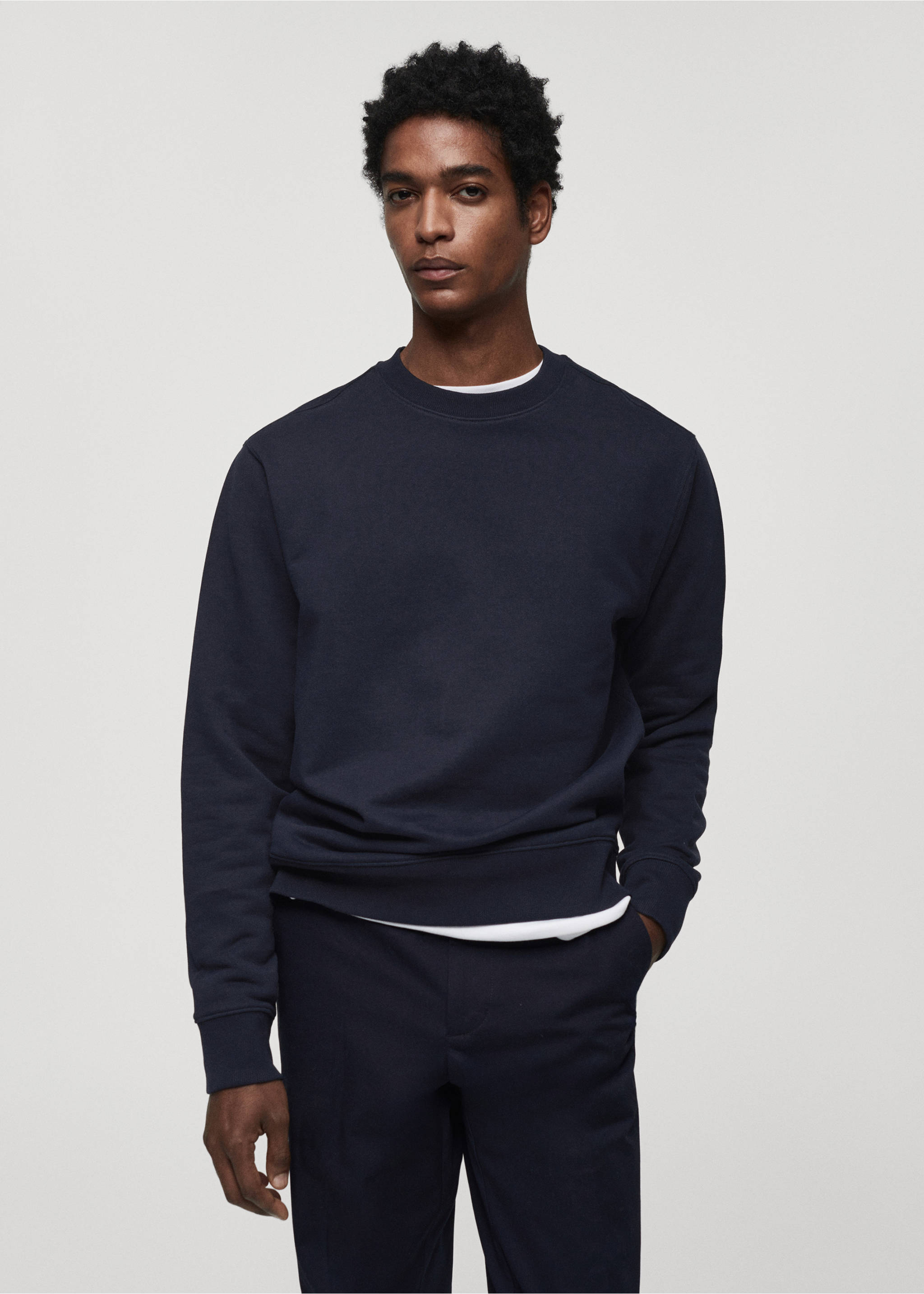 Sweat-shirt essentiel 100 % coton - Plan moyen, Bleu marine foncé. Ref: 67014460-00.