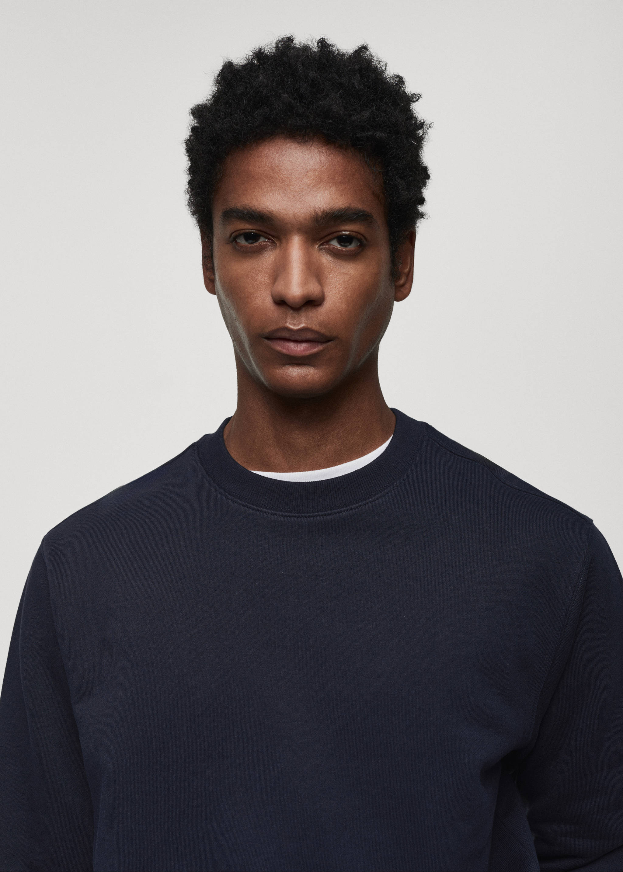 Sweat-shirt essentiel 100 % coton - Détail de l'article 1, Bleu marine foncé. Ref: 67014460-00.