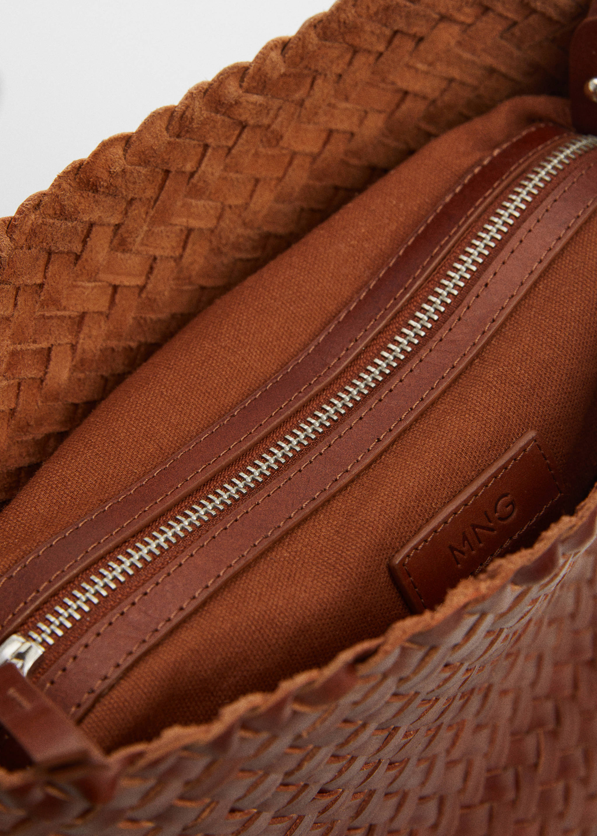 Braided leather bag - Details of the article 3