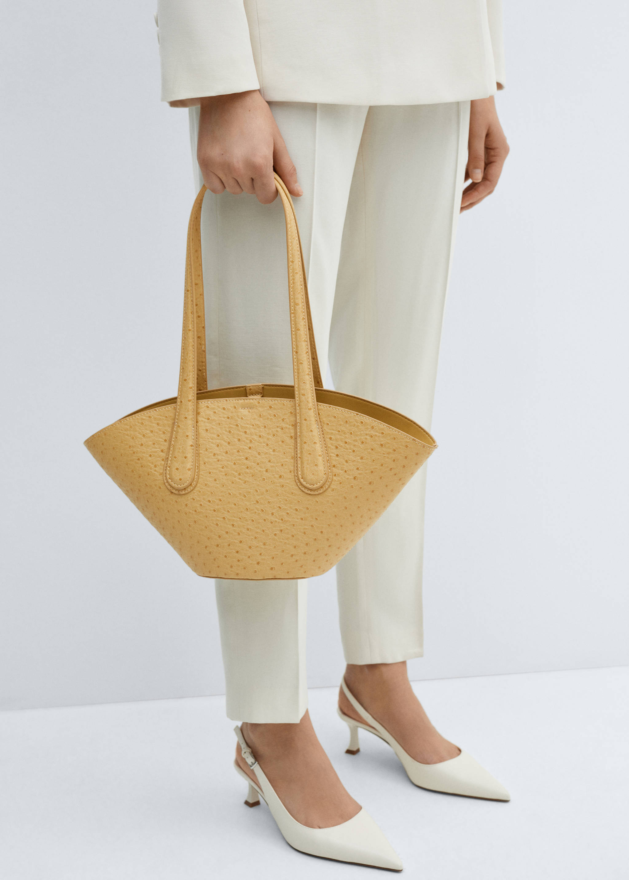 Faux-leather shopper bag - Details of the article 9