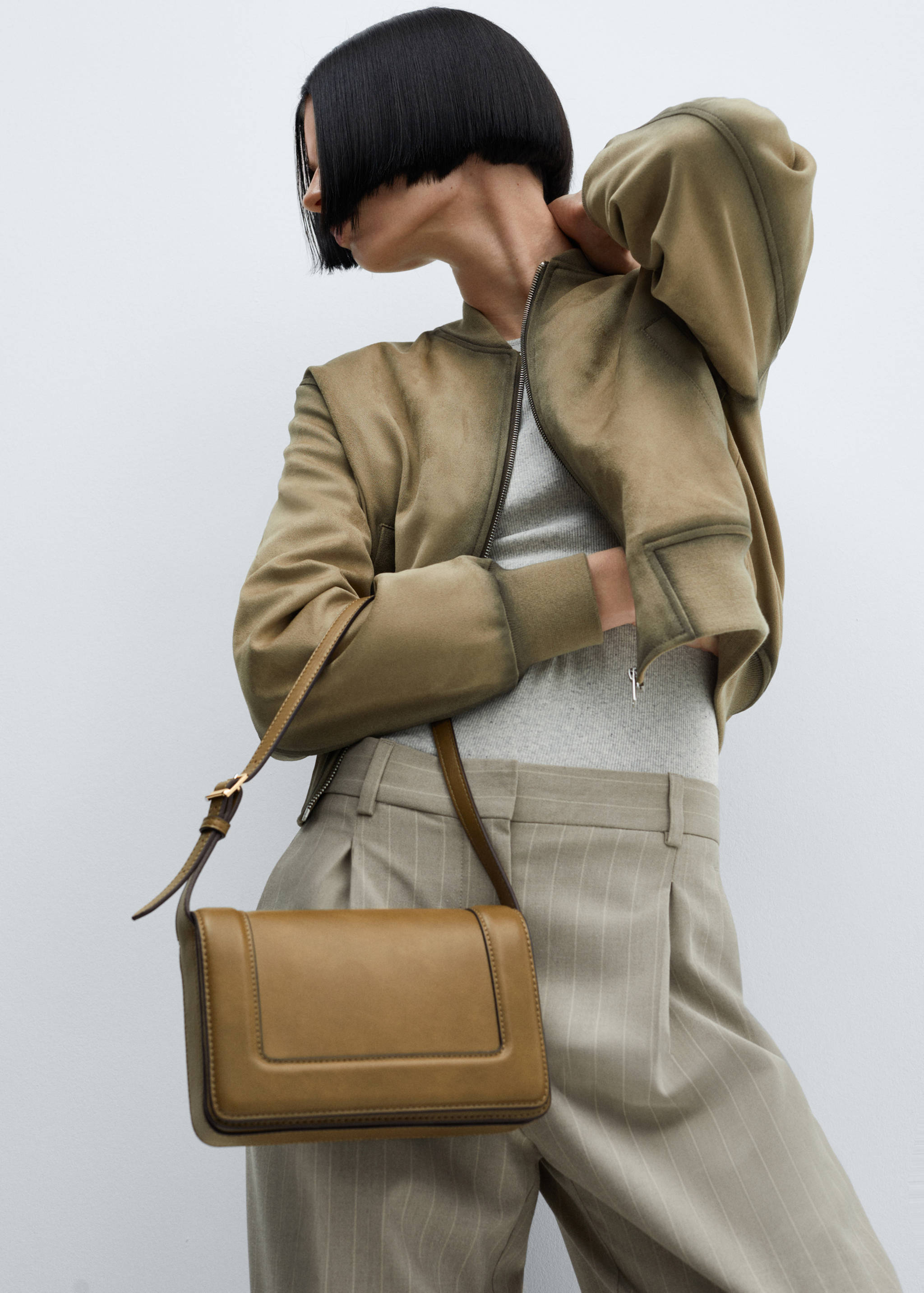 Crossbody bag with flap - General plane