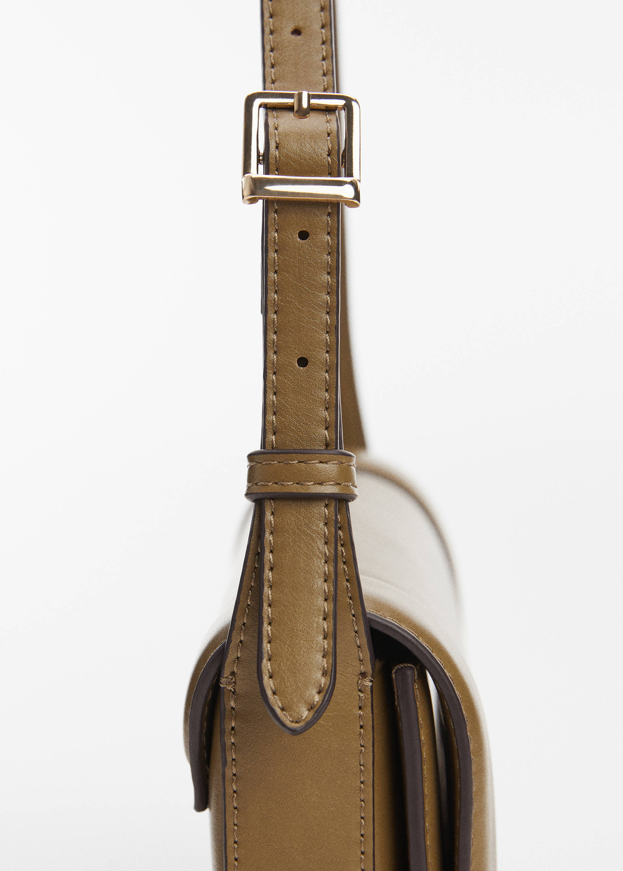 Crossbody bag with flap - Details of the article 1