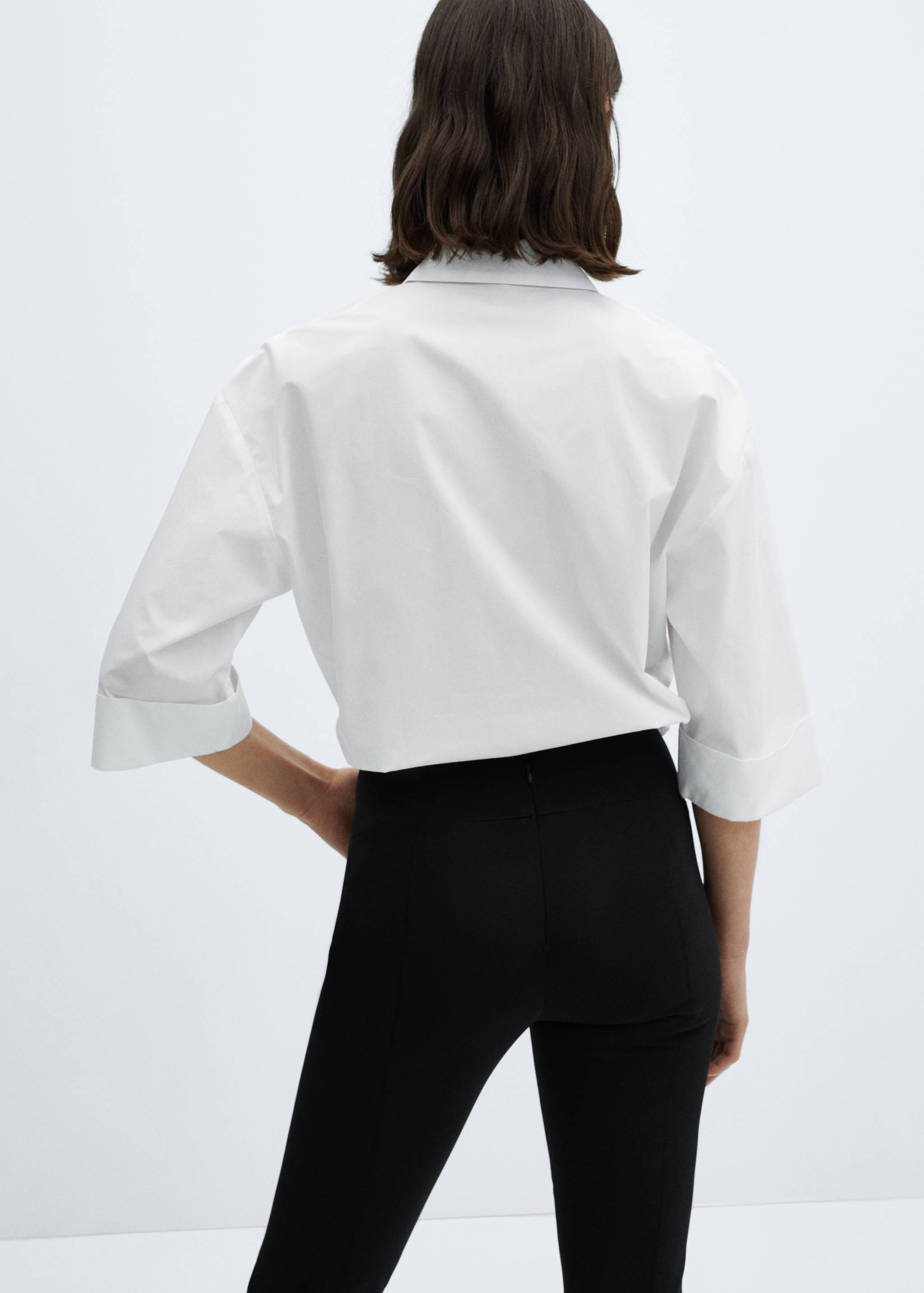 Camisa de algodão com base ajustável - Verso do artigo