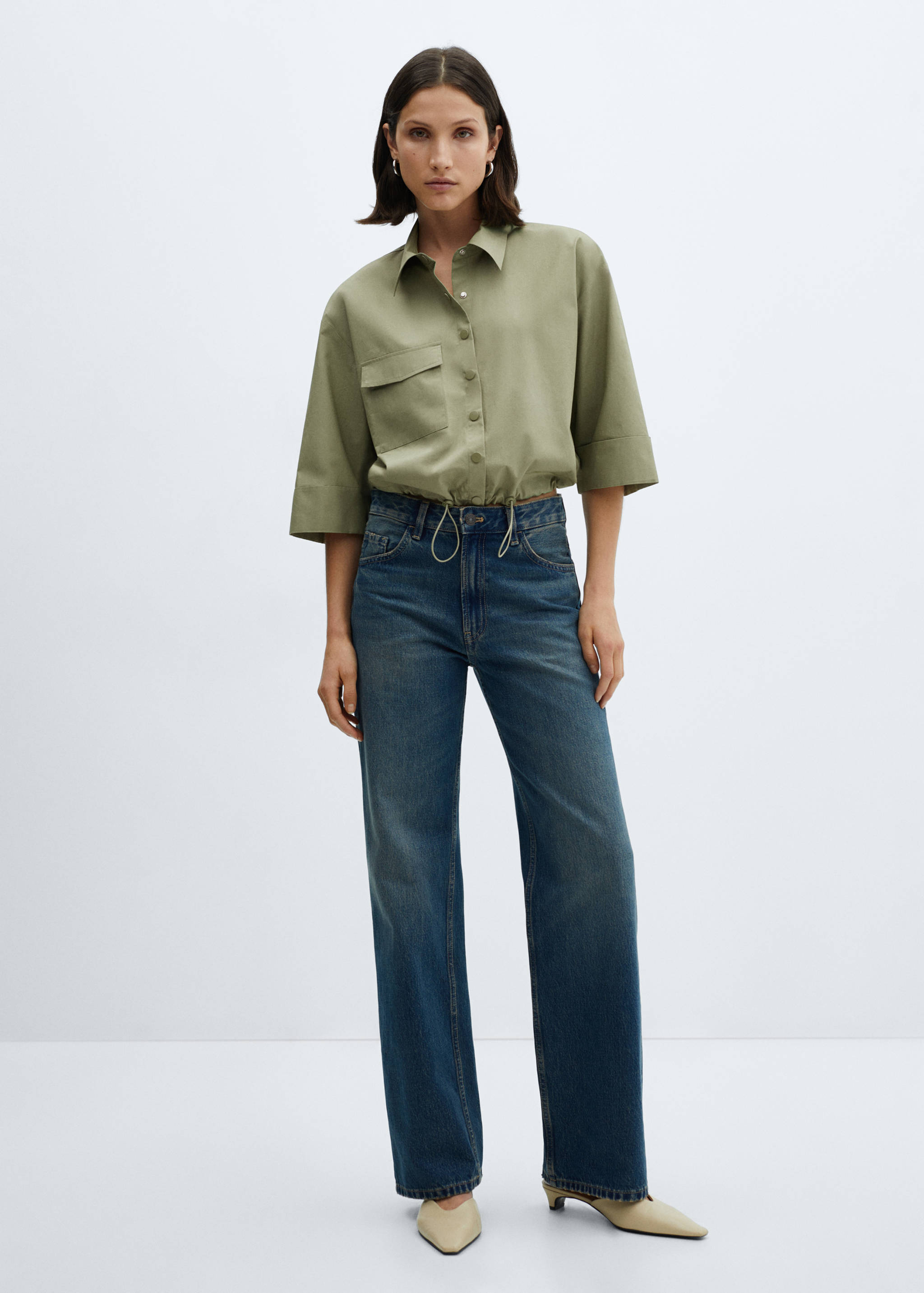 Camisa de algodão com base ajustável - Plano geral