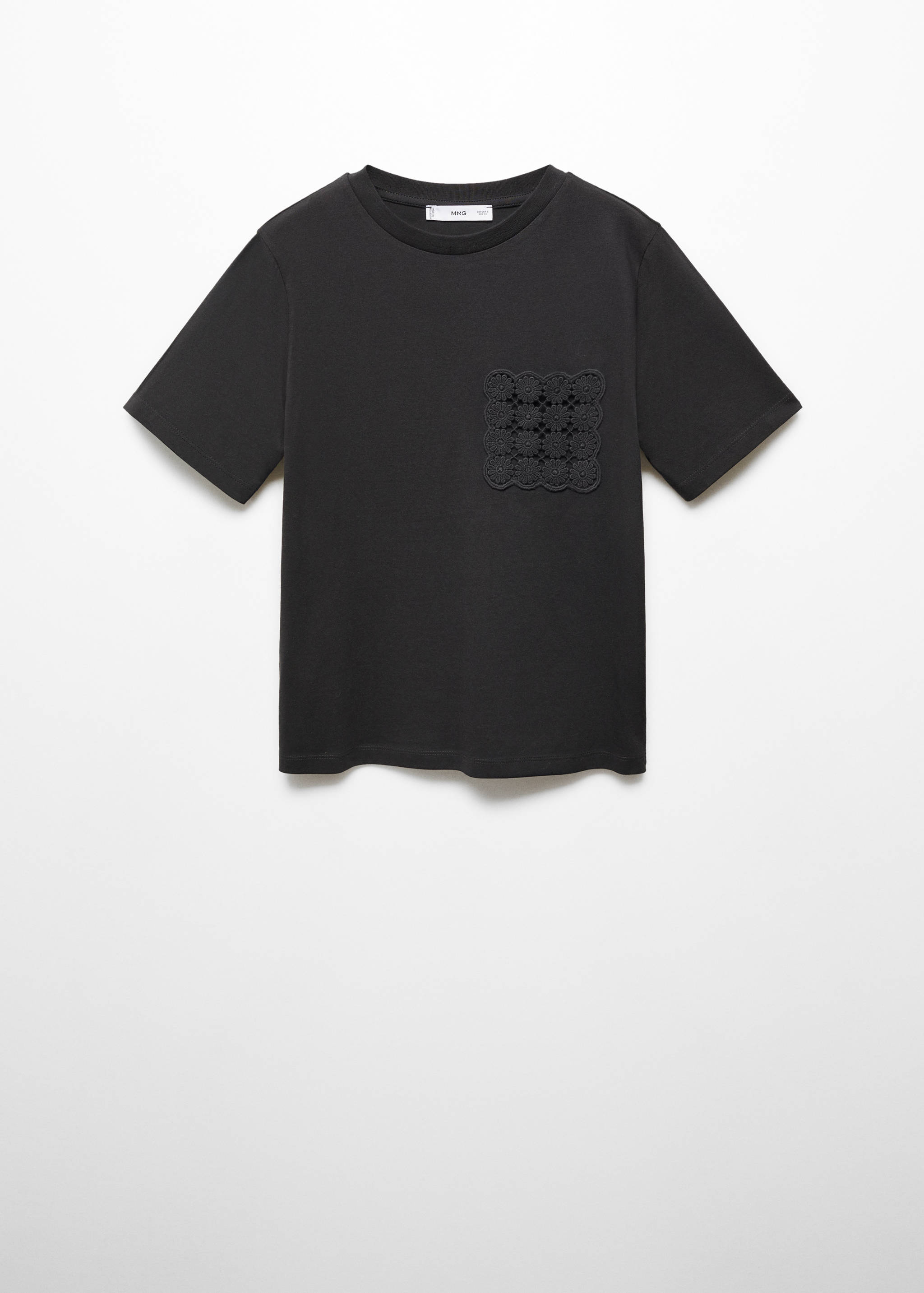 Crochet t-shirt with pocket - Article without model