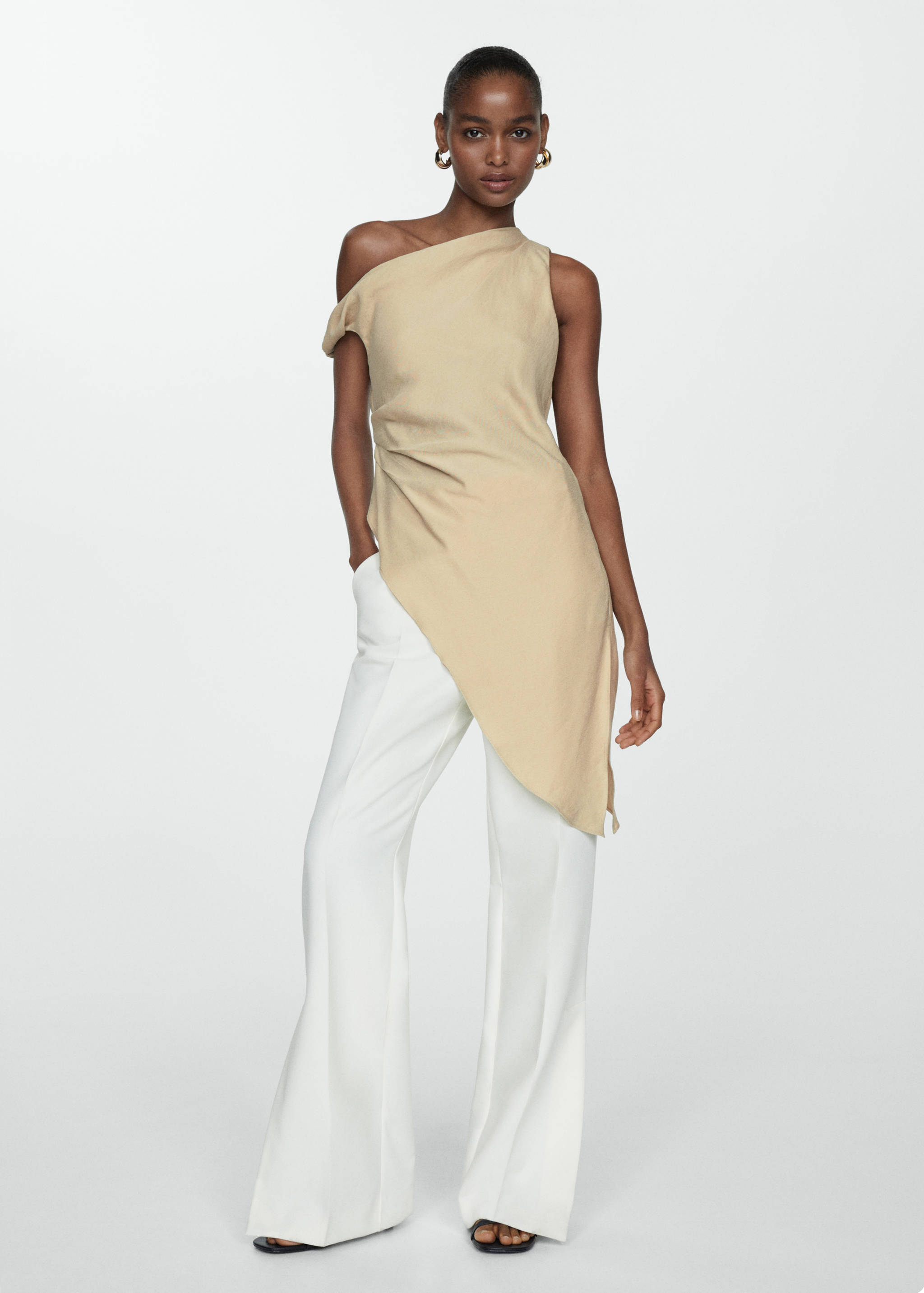 Asymmetric ruched top - General plane