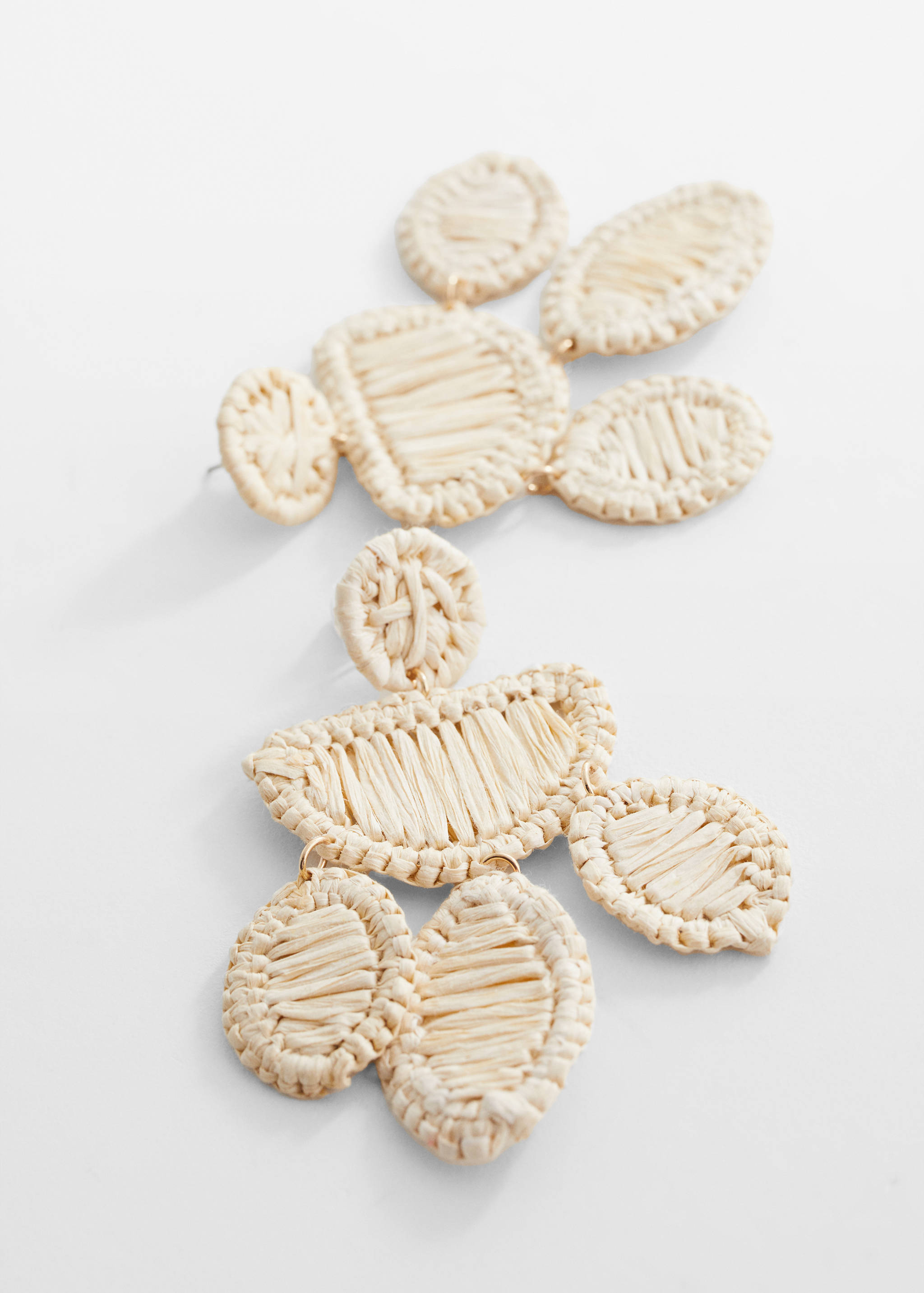 Long raffia earrings - Details of the article 1
