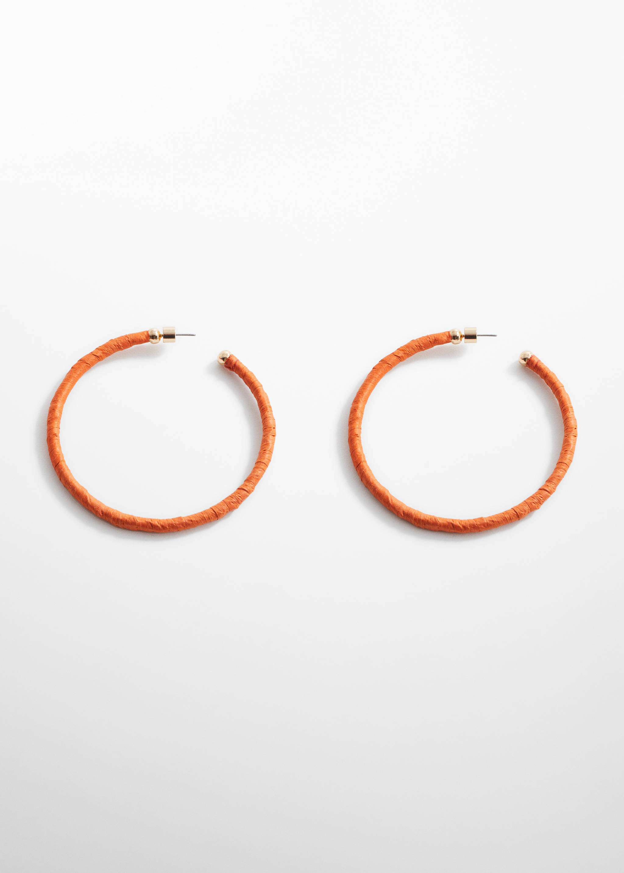 Raffia hoop earrings - Article without model