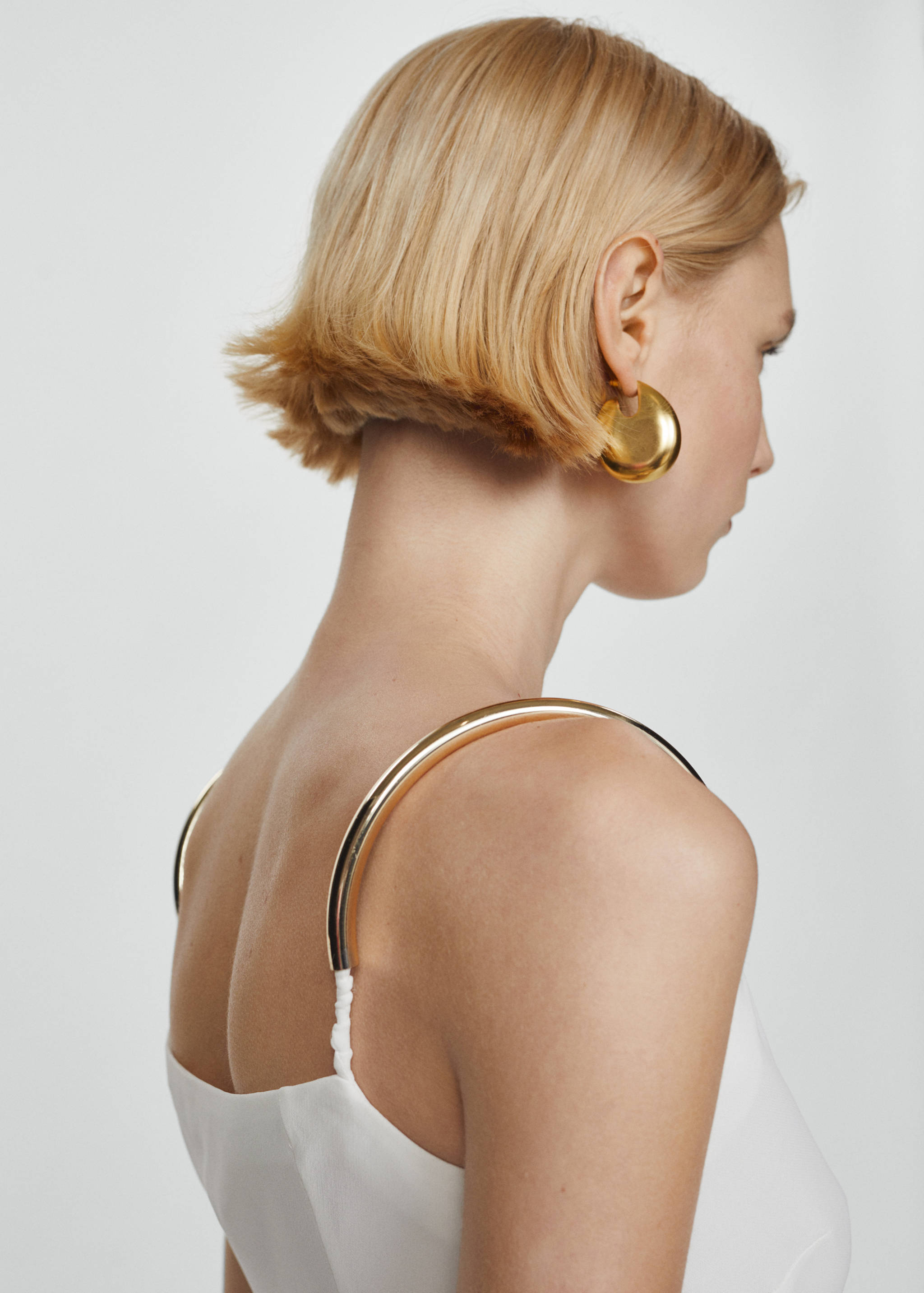 Платье на бретельках с металлической деталью - Деталь изделия 6