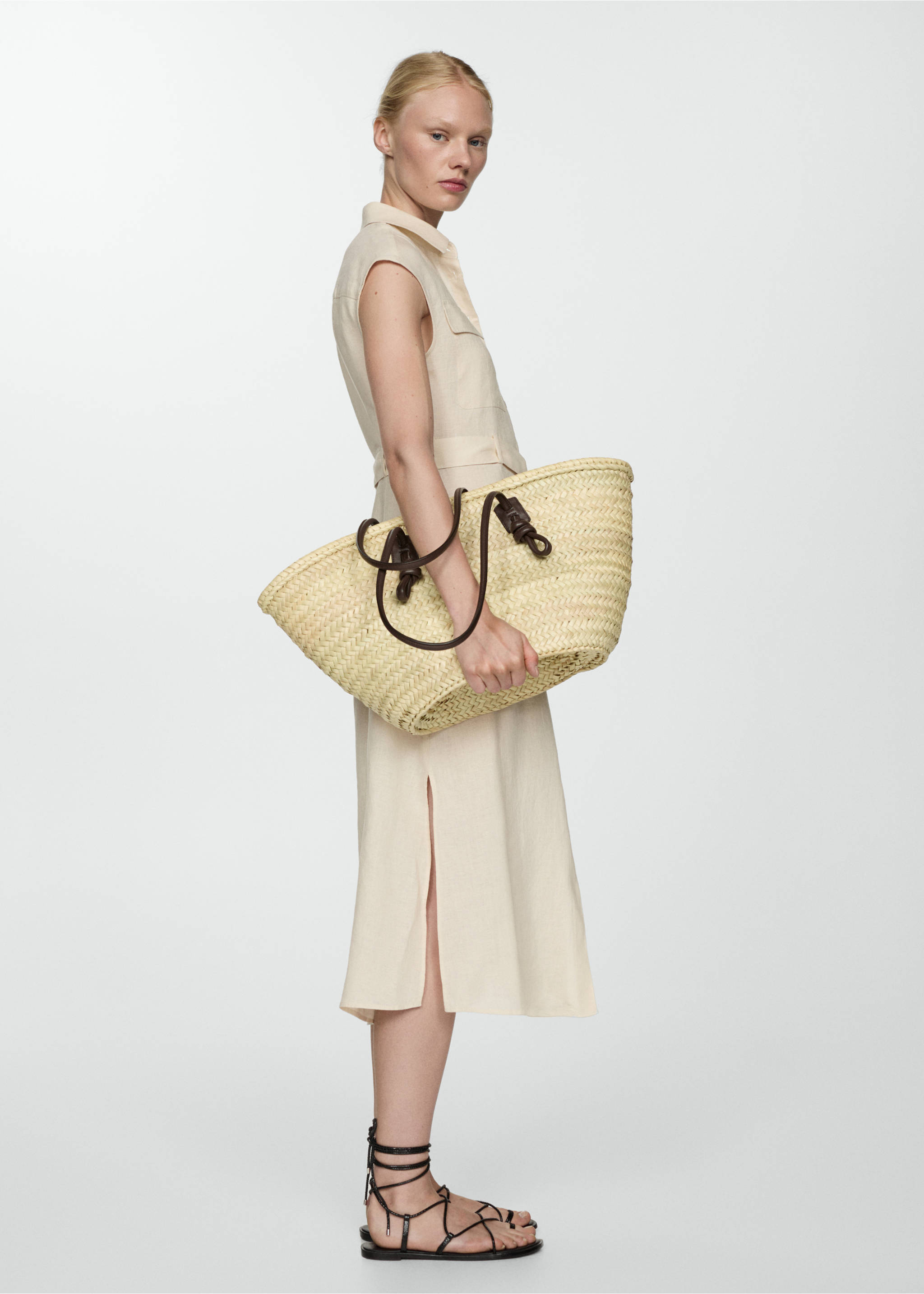 100% linen shirty dress - Details of the article 3, Sand. Ref: 67017113-00.