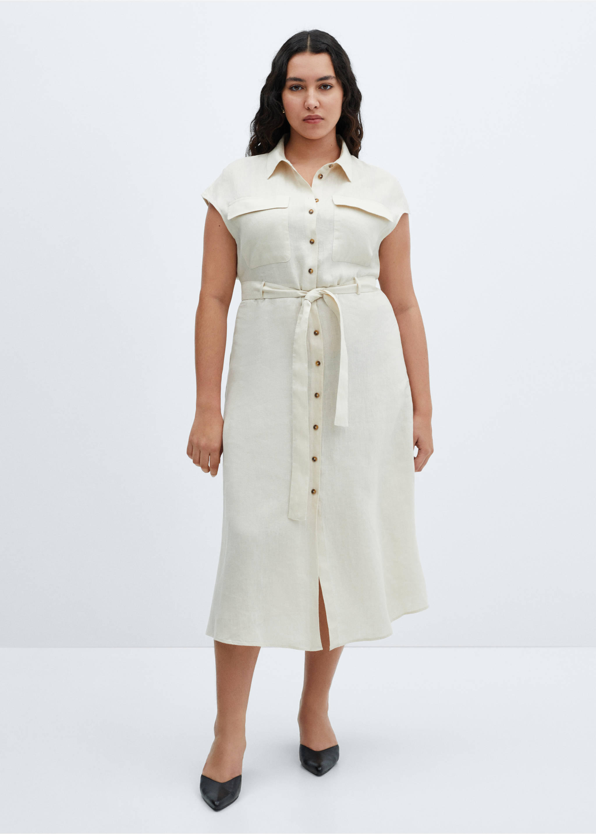 100% linen shirty dress - Details of the article 6, Sand. Ref: 67017113-00.