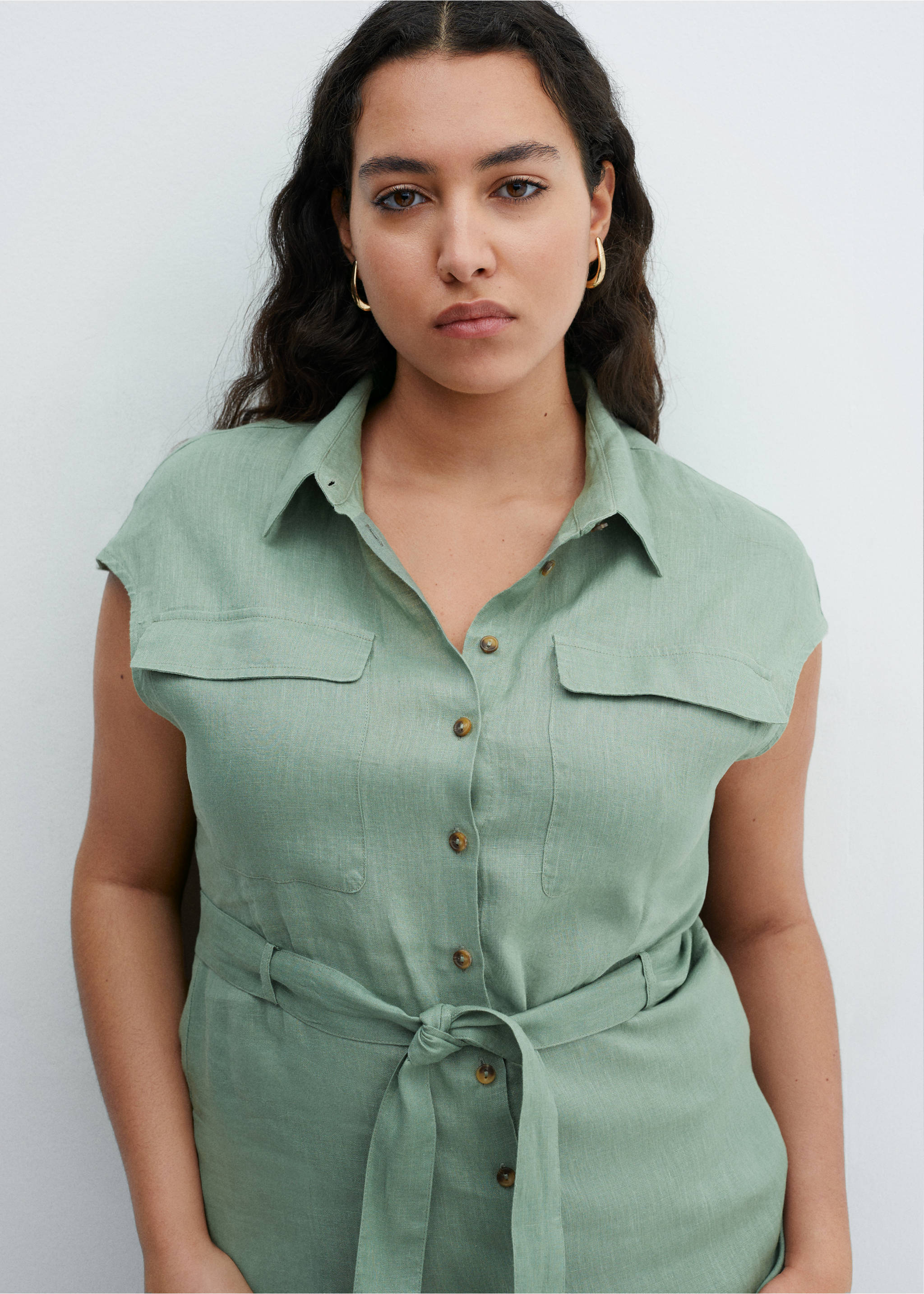 100% linen shirty dress - Details of the article 4, Green. Ref: 67017113-00.