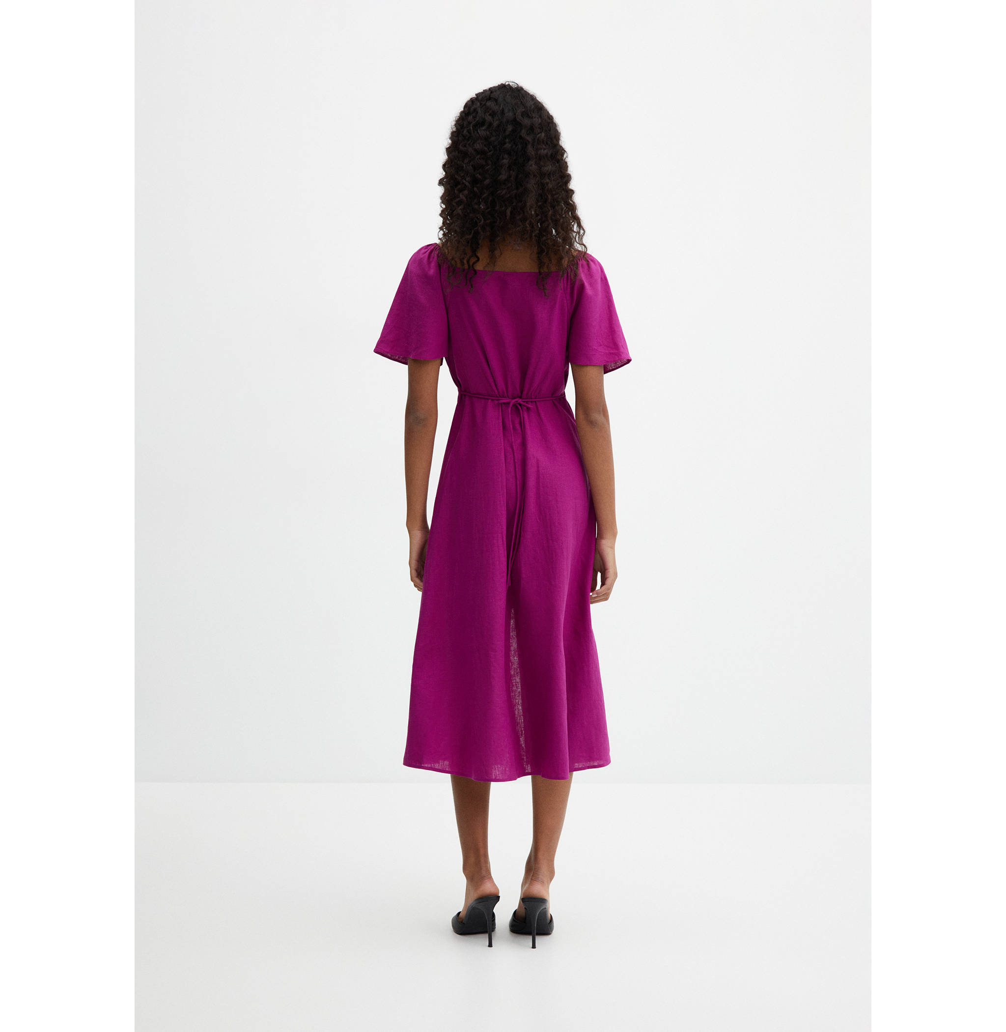 Buttoned linen-blend dress - Reverse of the article