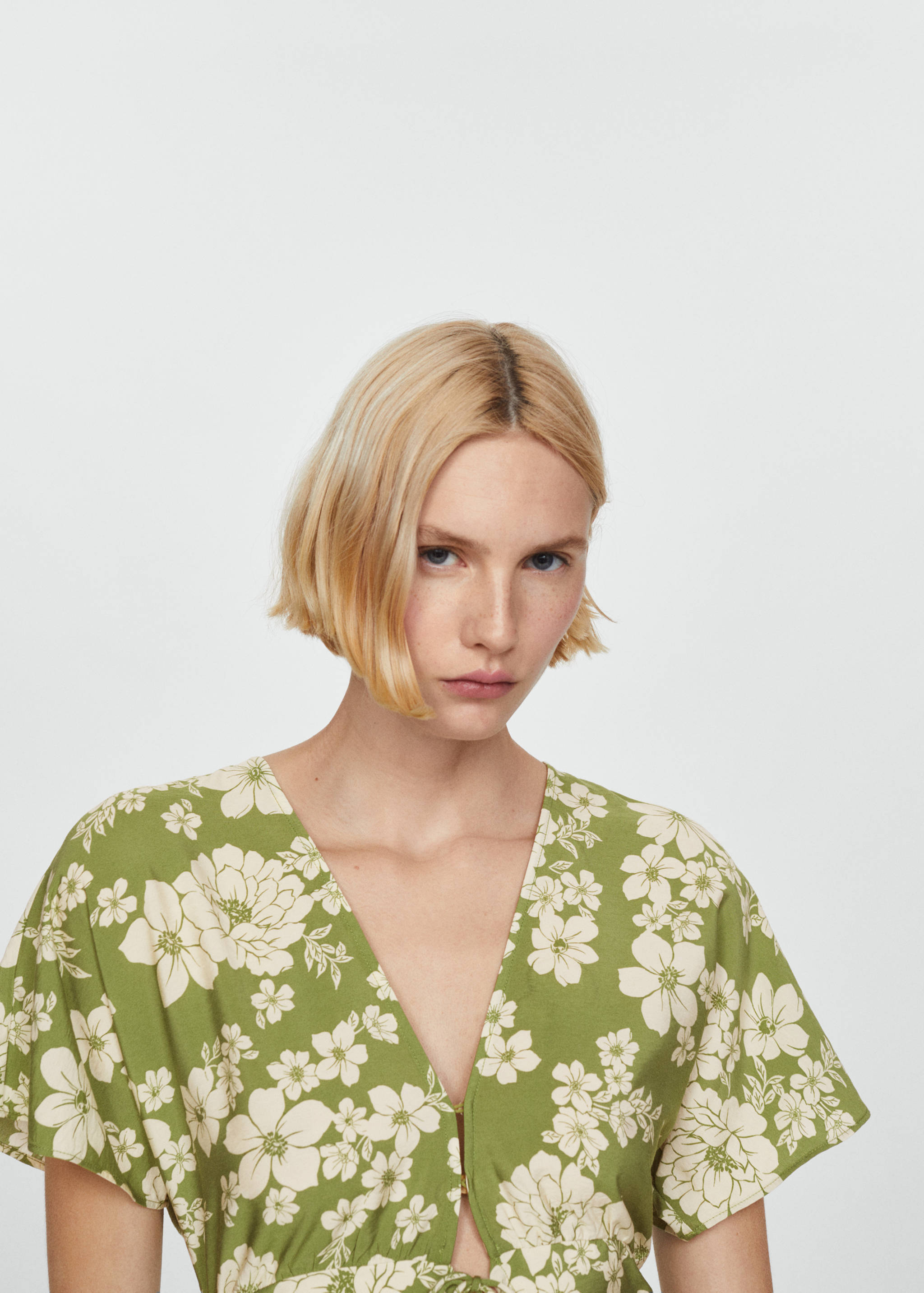 Printed cut-out detail dress - Details of the article 1