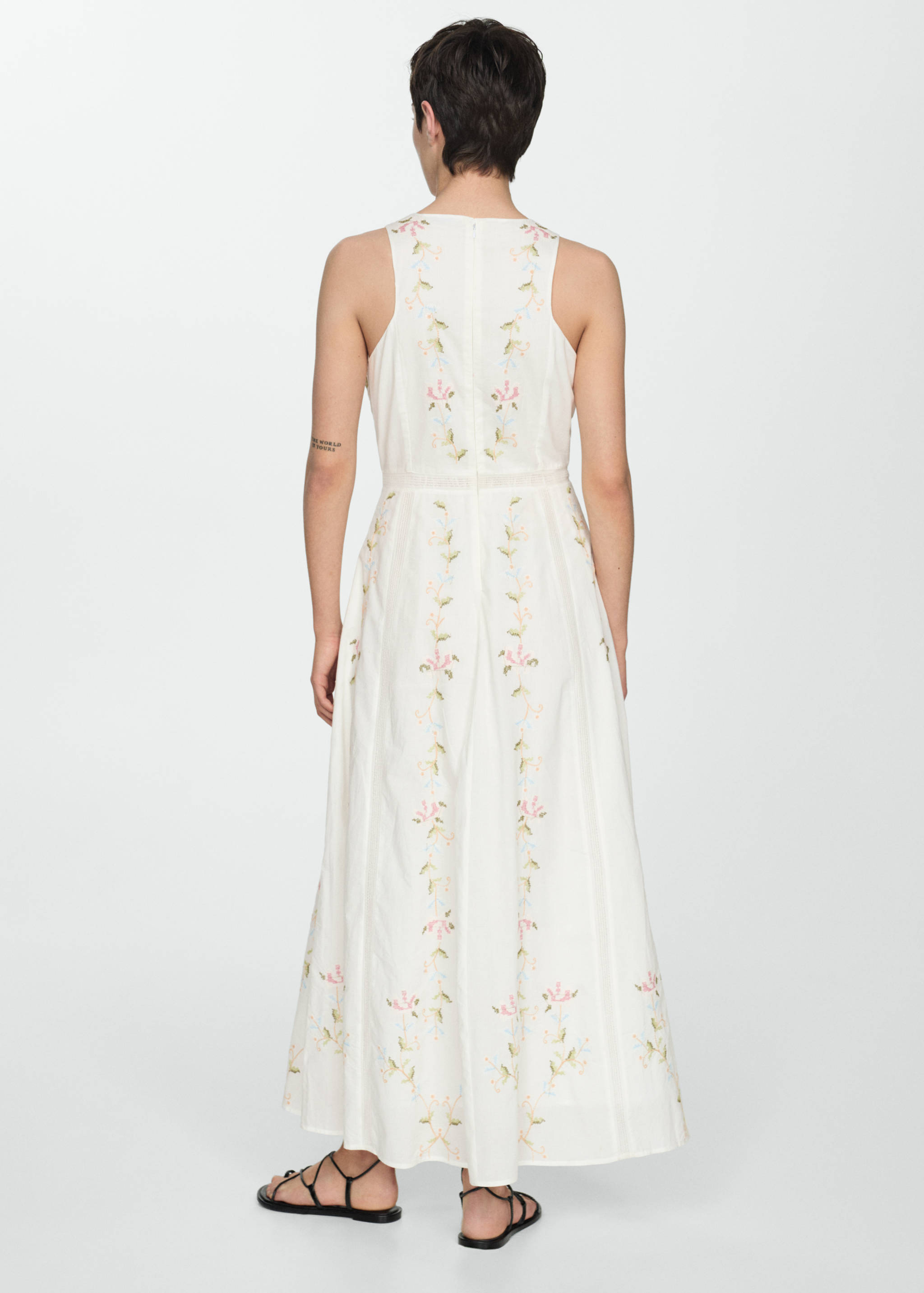 Embroidered cotton dress - Reverse of the article