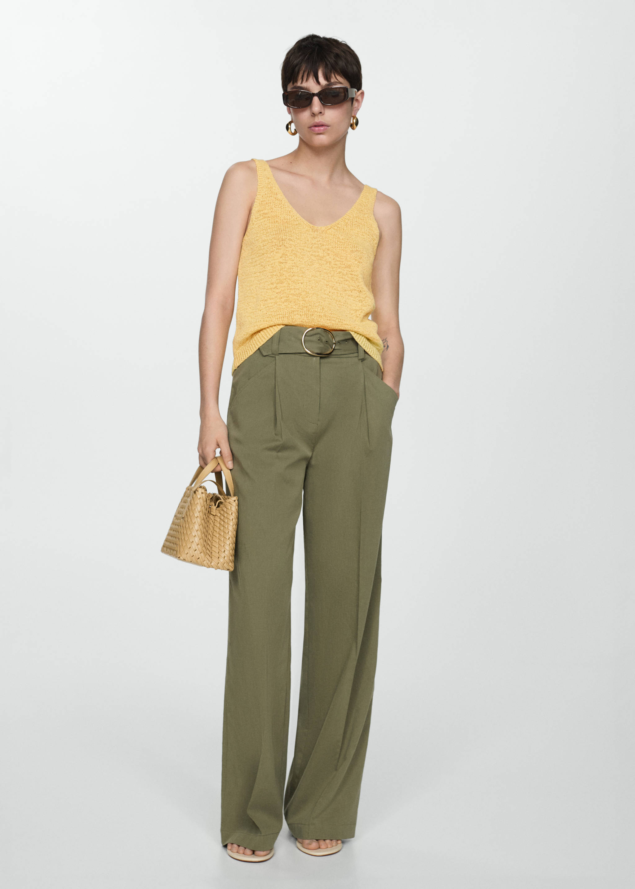 V-neck knitted top - General plane