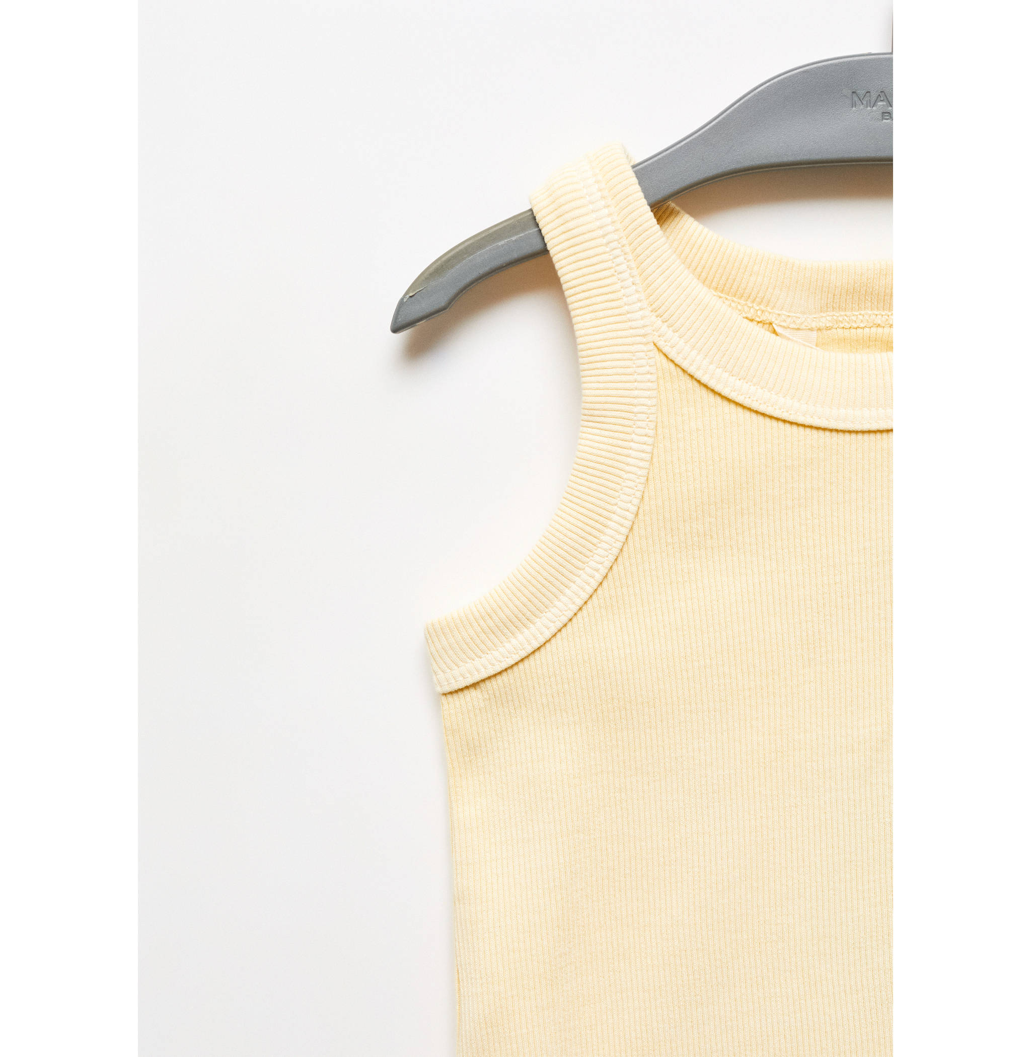 Ribbed strap T-shirt - Details of the article 8